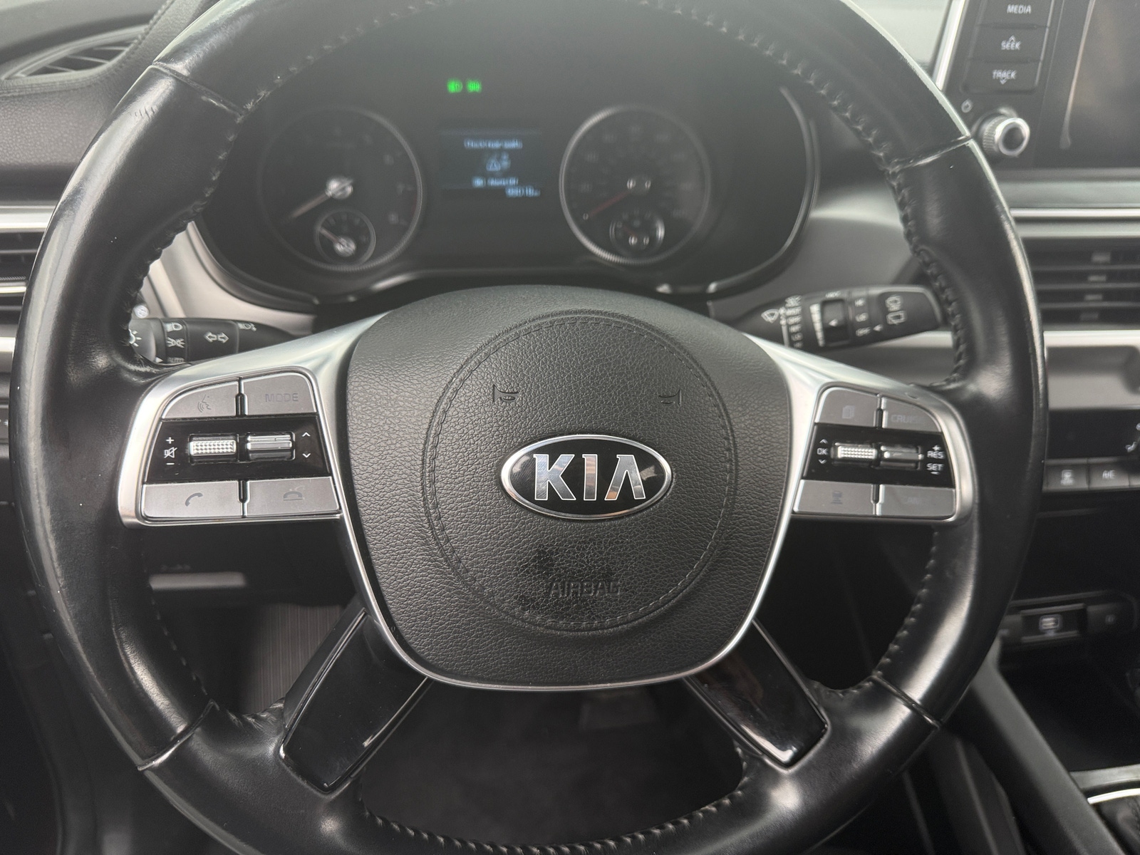 Thumbnail: 2020 Kia Telluride - 4