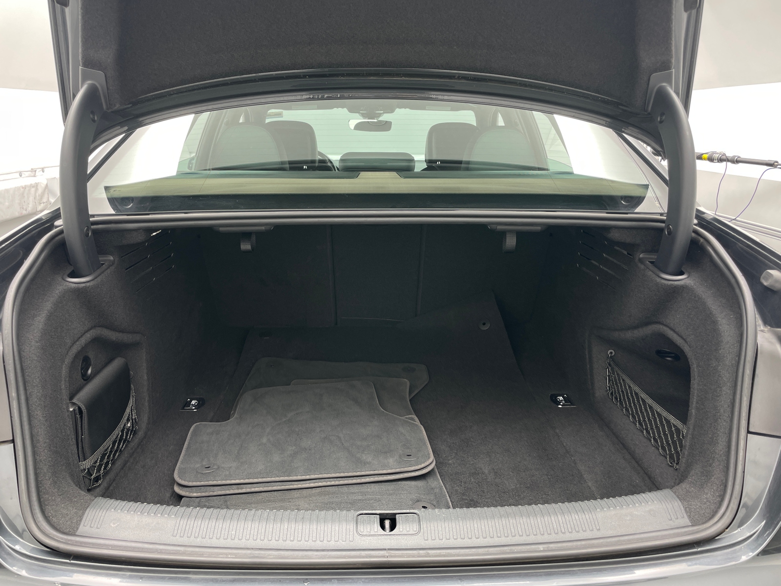 Thumbnail: 2017 Audi A4 - 6