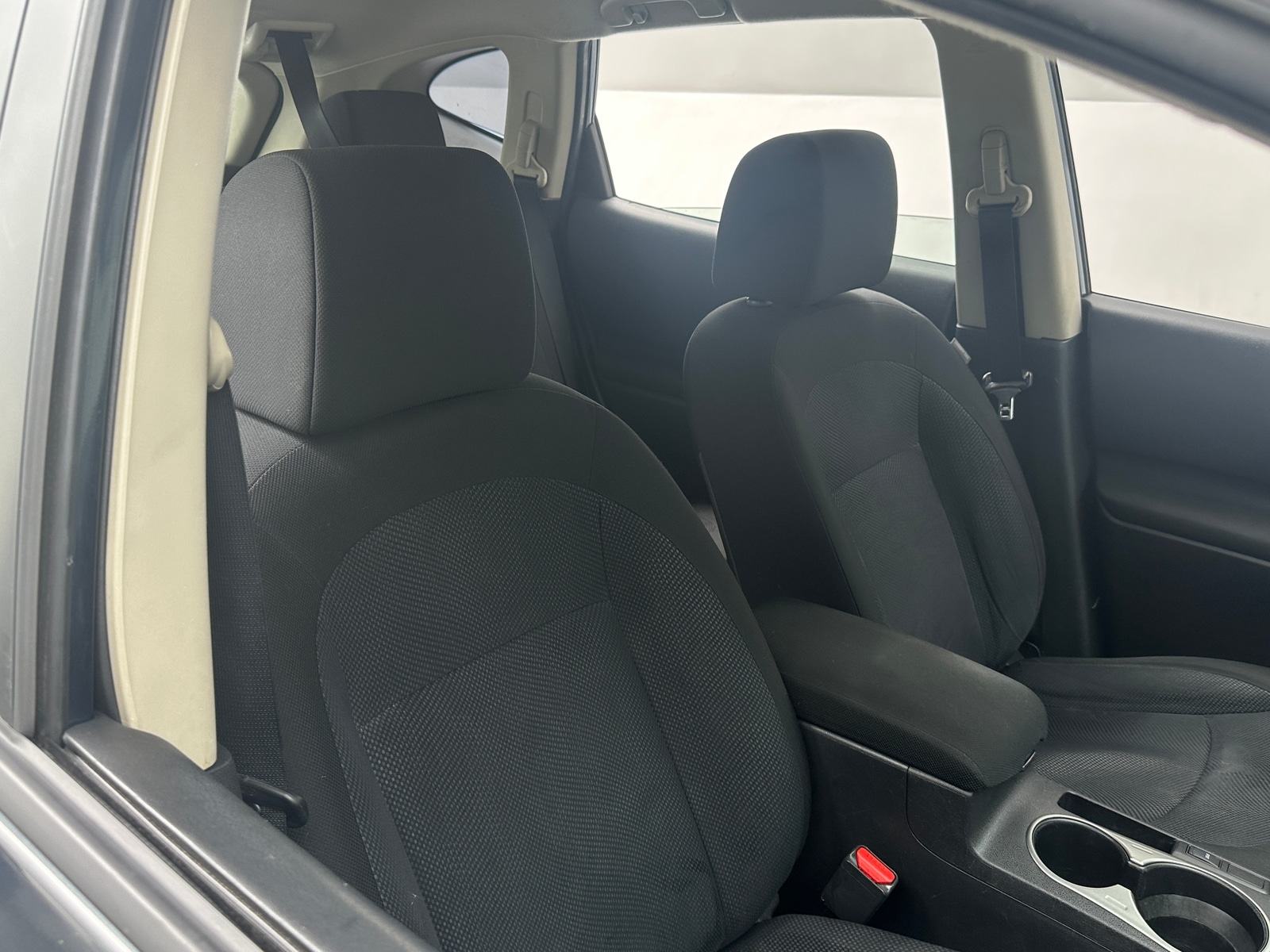 Thumbnail: 2014 Nissan Rogue - 2