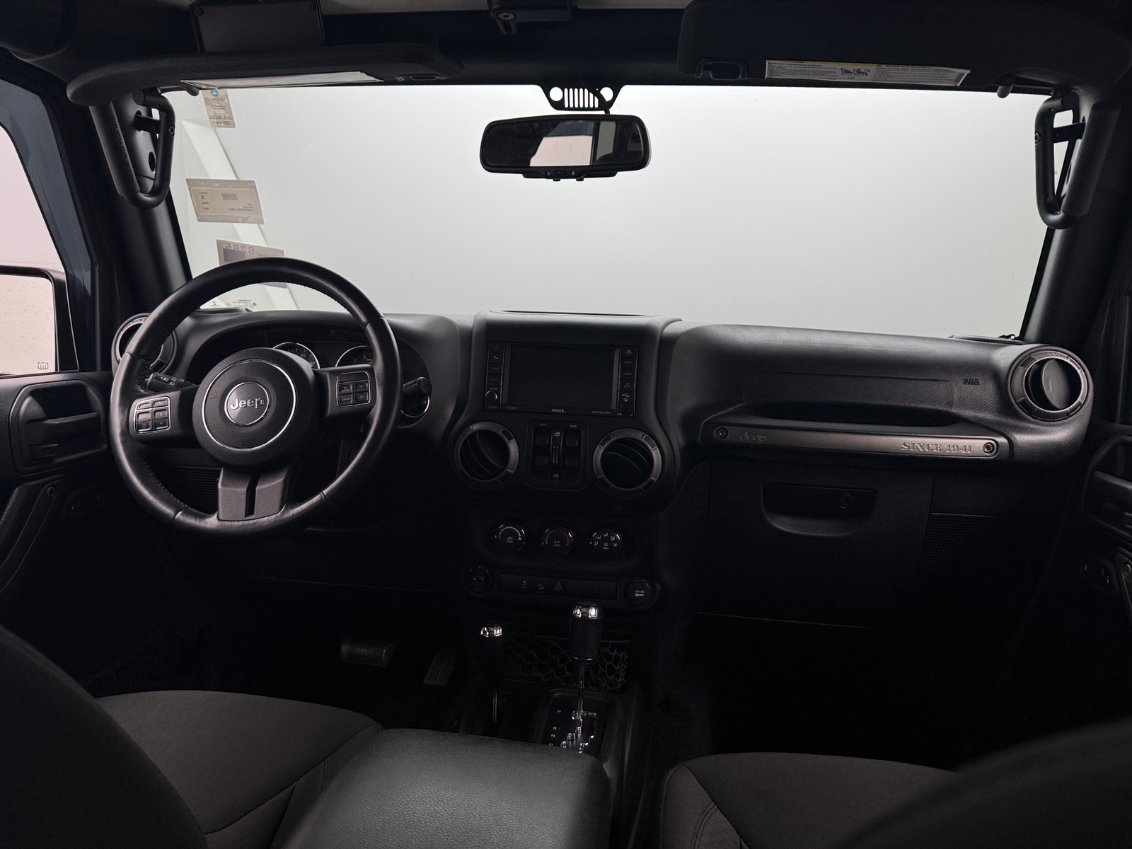 Thumbnail: 2016 Jeep Wrangler - 3