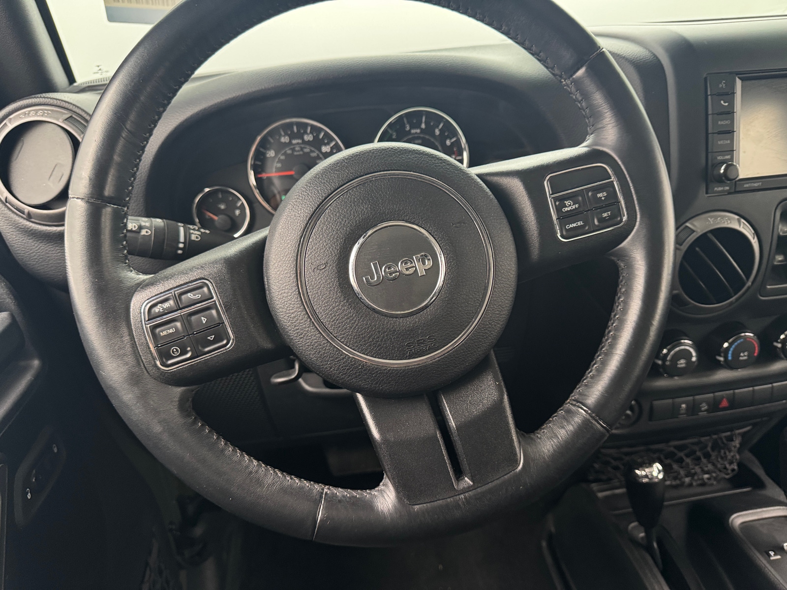 Thumbnail: 2016 Jeep Wrangler - 5