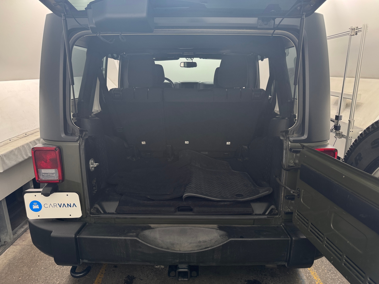 Thumbnail: 2016 Jeep Wrangler - 7