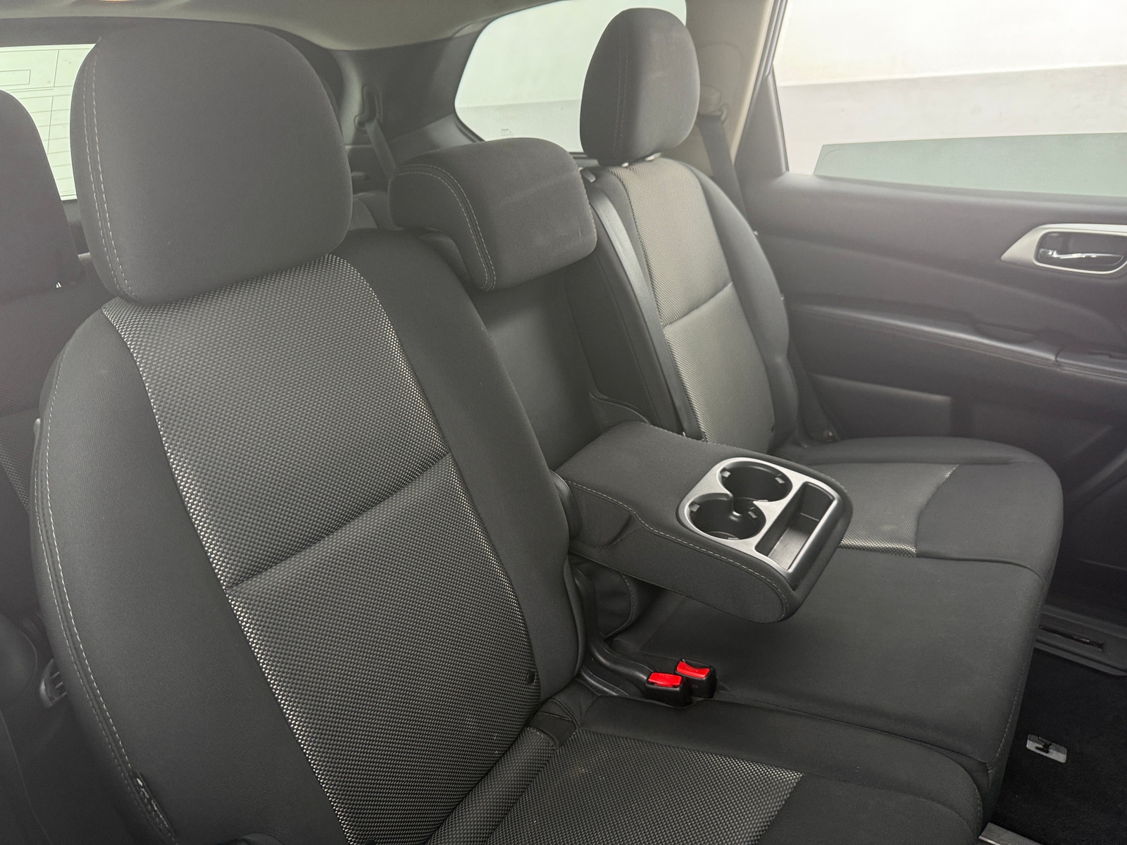 Thumbnail: 2019 Nissan Pathfinder - 6