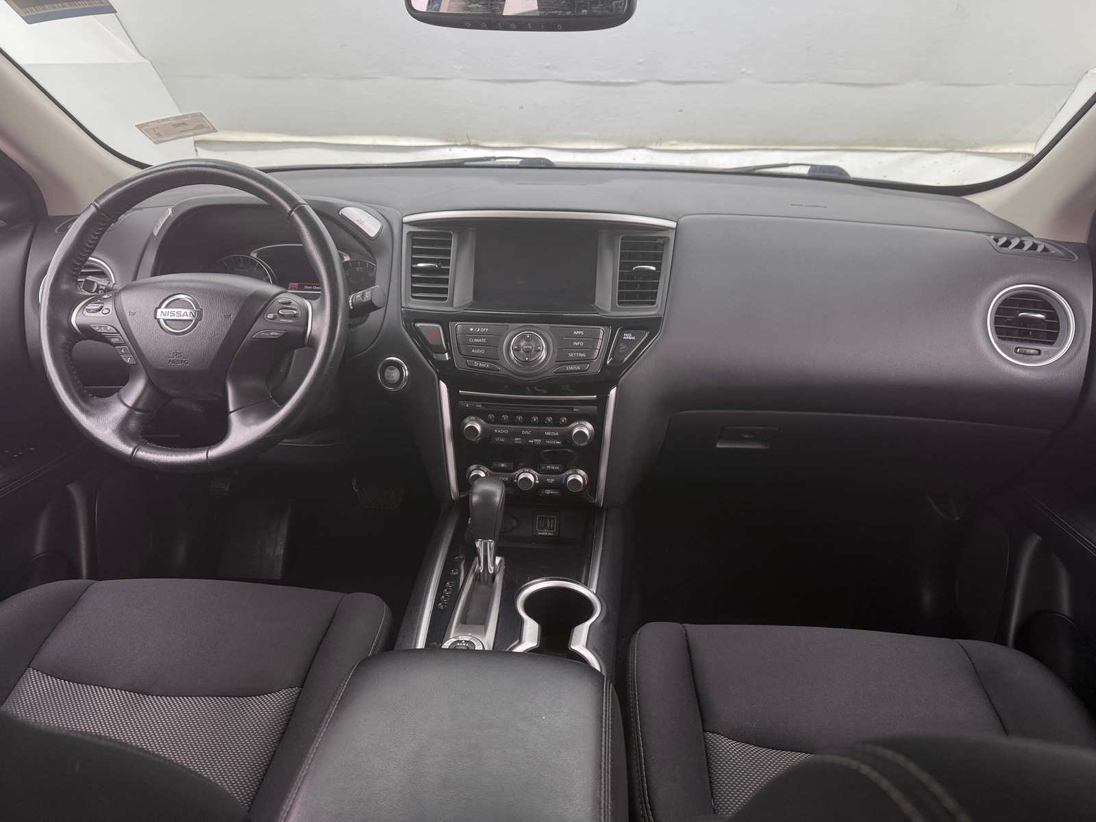 Thumbnail: 2019 Nissan Pathfinder - 3