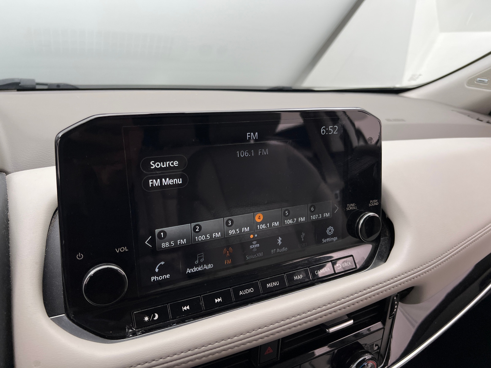 Thumbnail: 2022 Nissan Rogue - 3