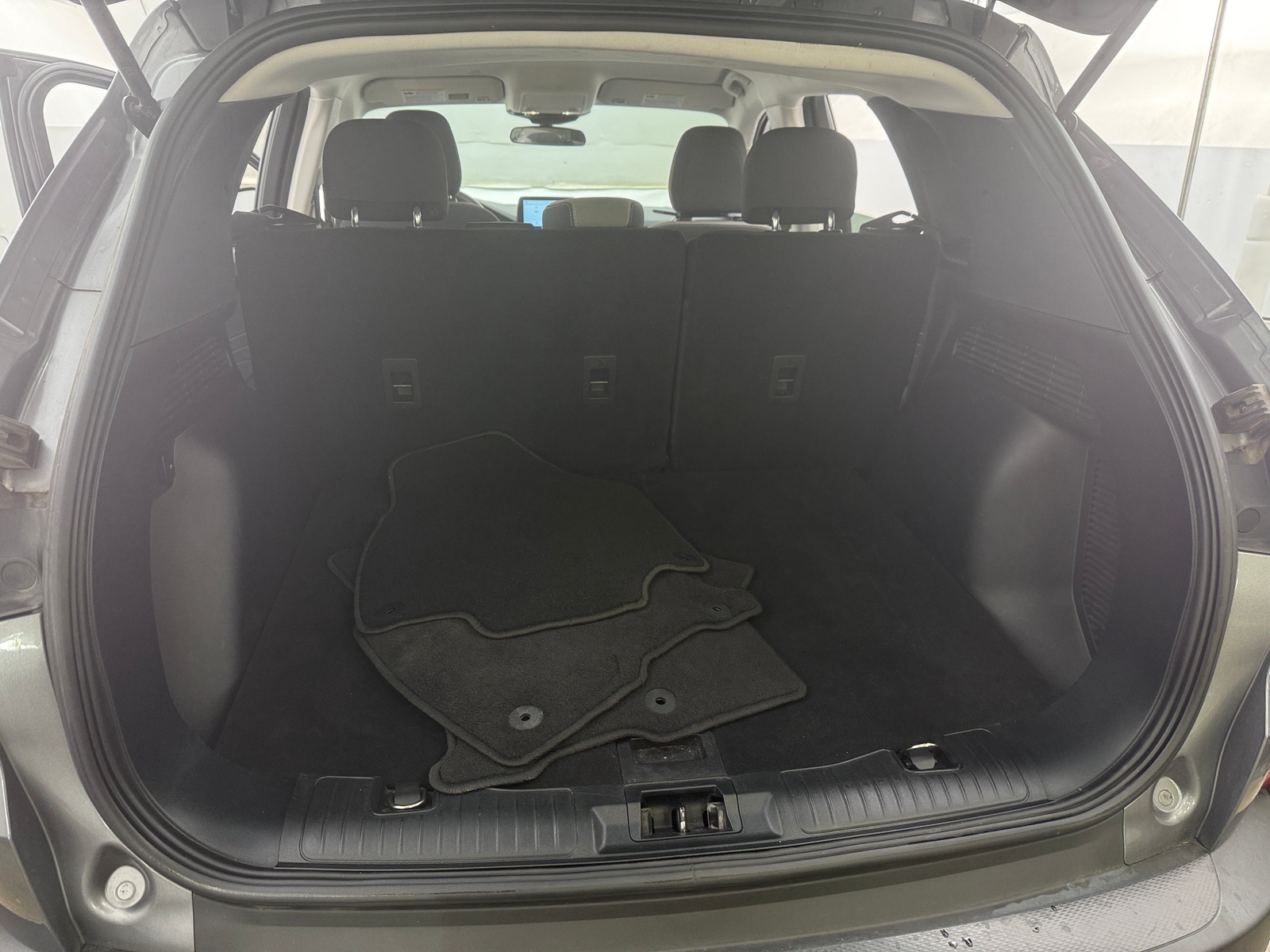 Thumbnail: 2021 Ford Escape - 7