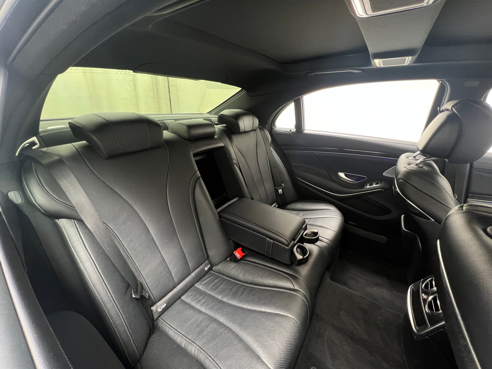 Thumbnail: 2019 Mercedes-Benz S-Class - 4