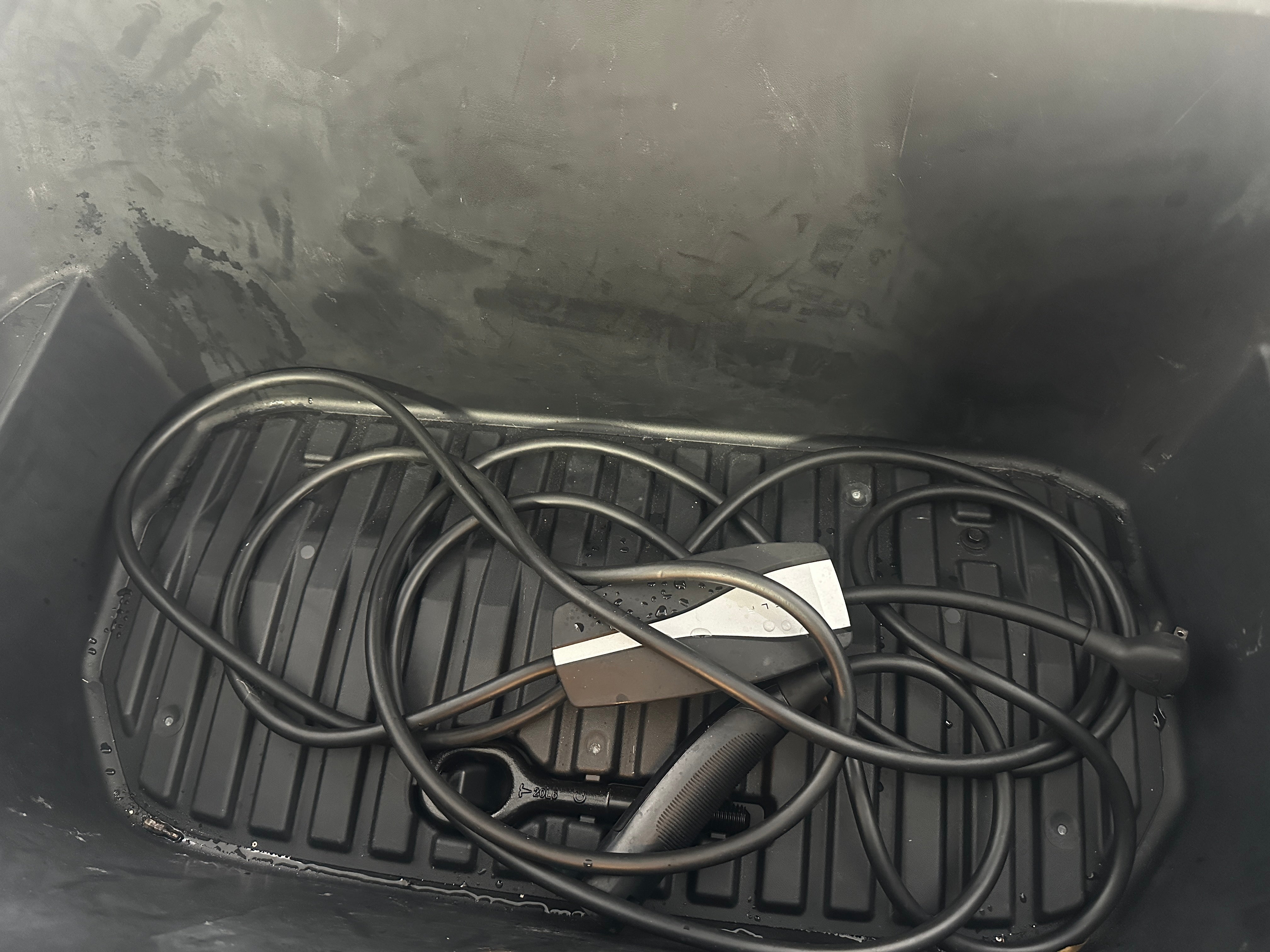 Used 2021 Tesla Model Y Long Range with VIN 5YJYGAEE1MF188107 for sale in Oak Creek, WI