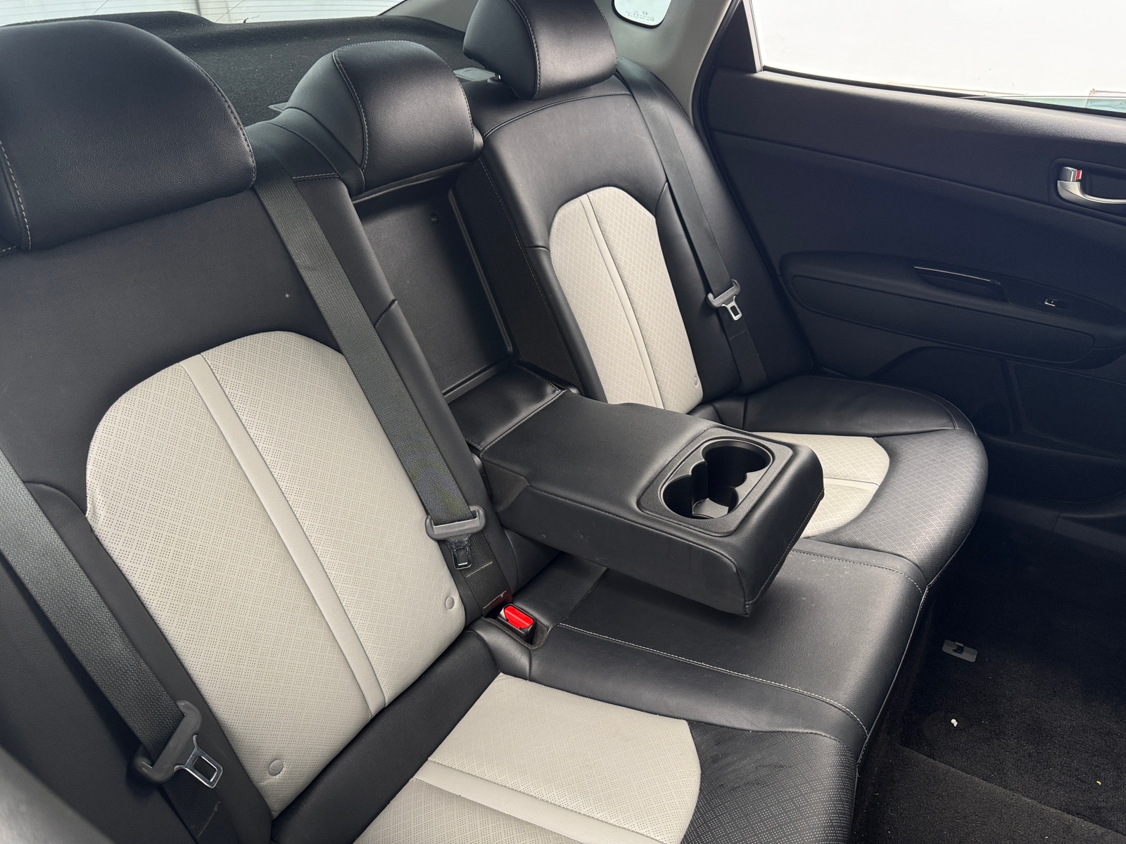 Thumbnail: 2019 Kia Optima - 5