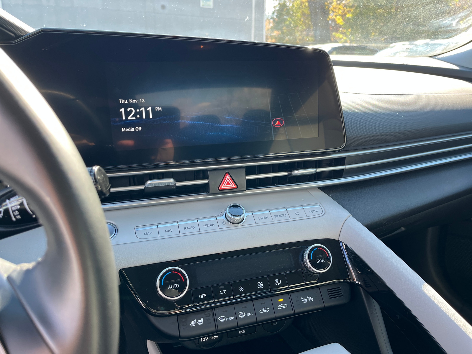 Thumbnail: 2025 Hyundai Elantra - 4