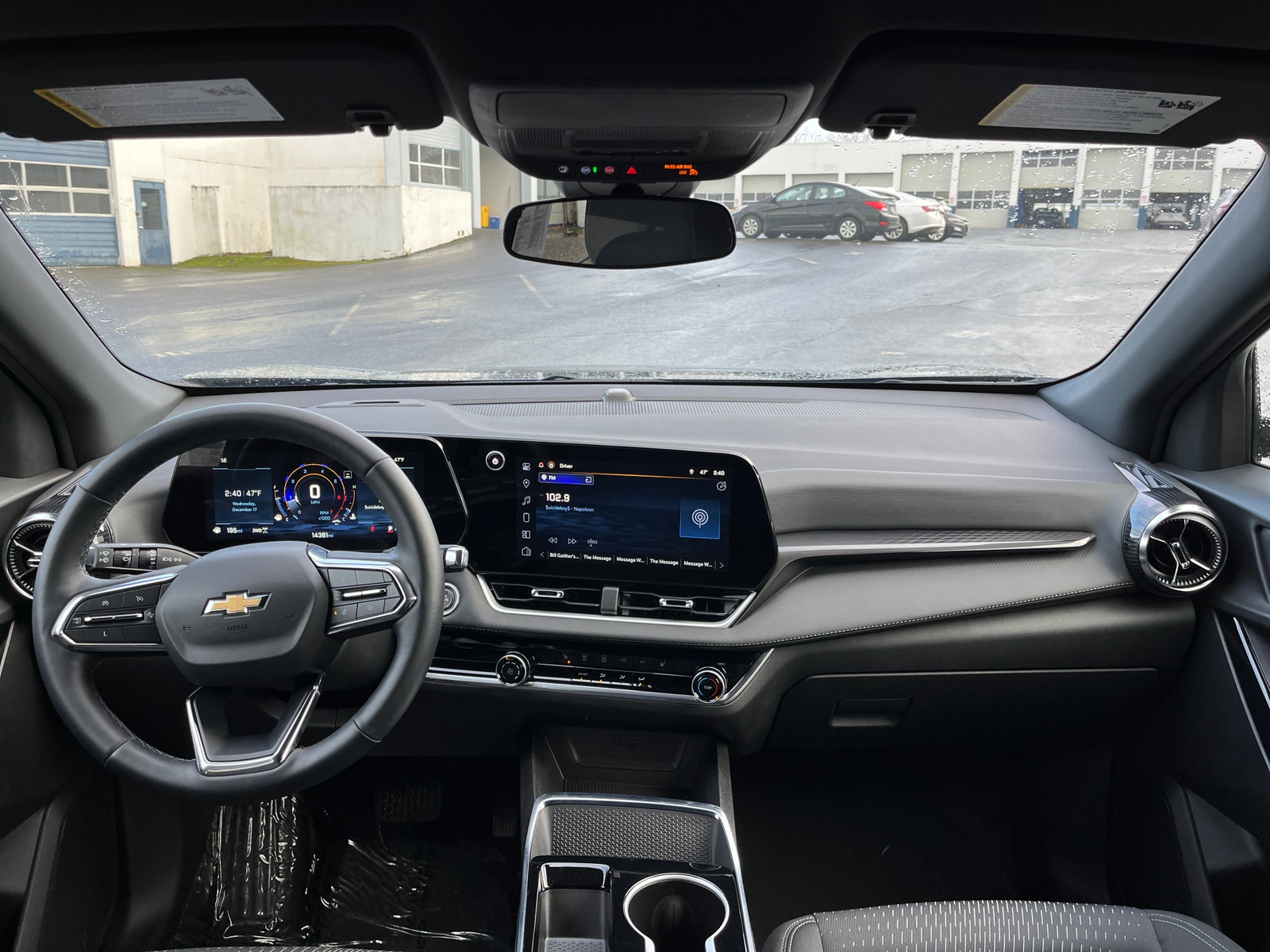 Thumbnail: 2025 Chevrolet Equinox - 3