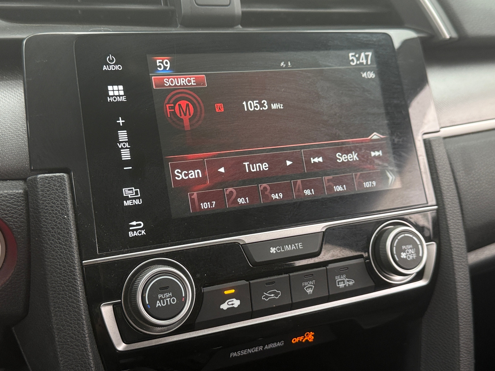 Thumbnail: 2016 Honda Civic - 4