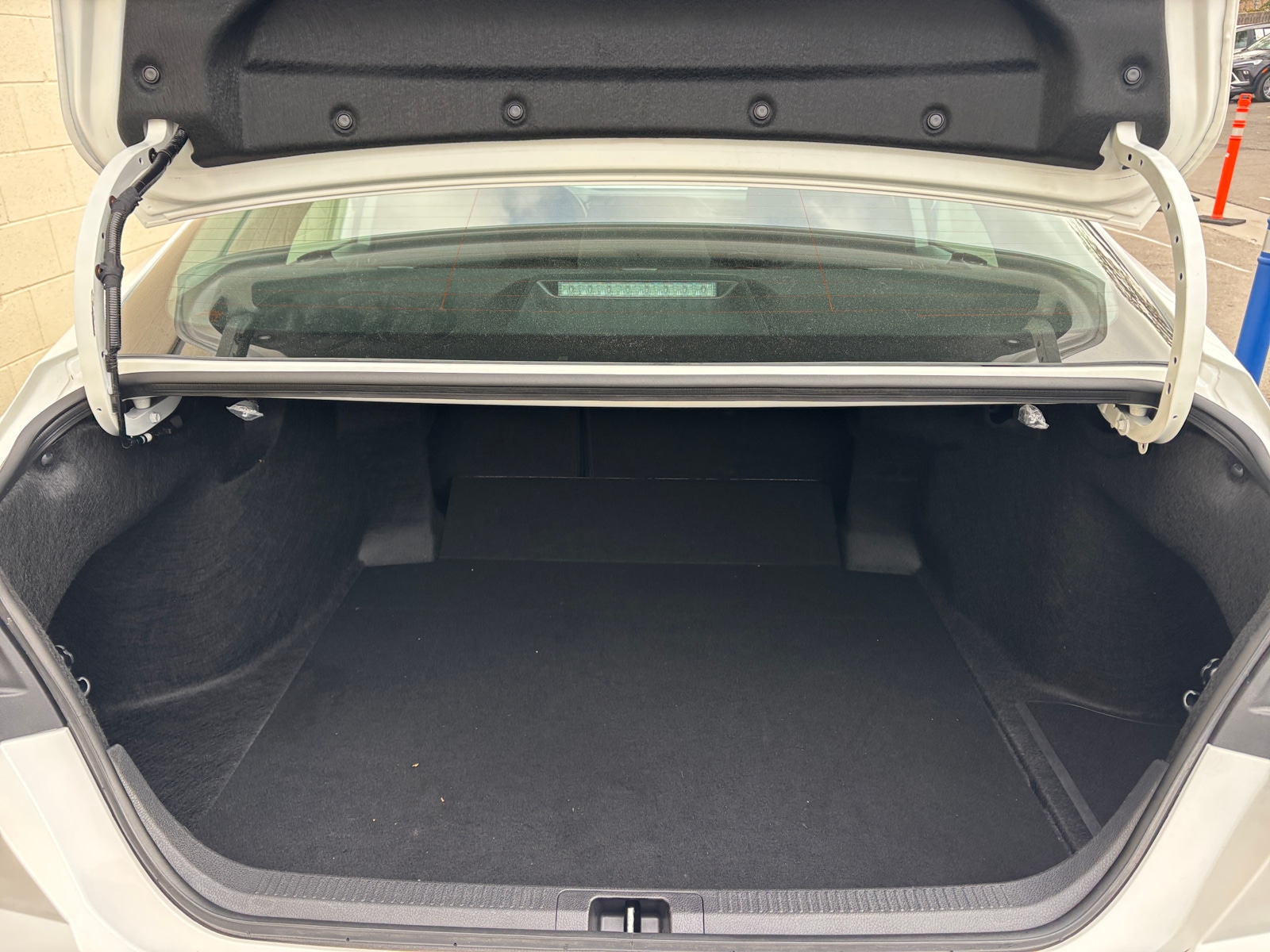 Thumbnail: 2025 Toyota Camry - 6