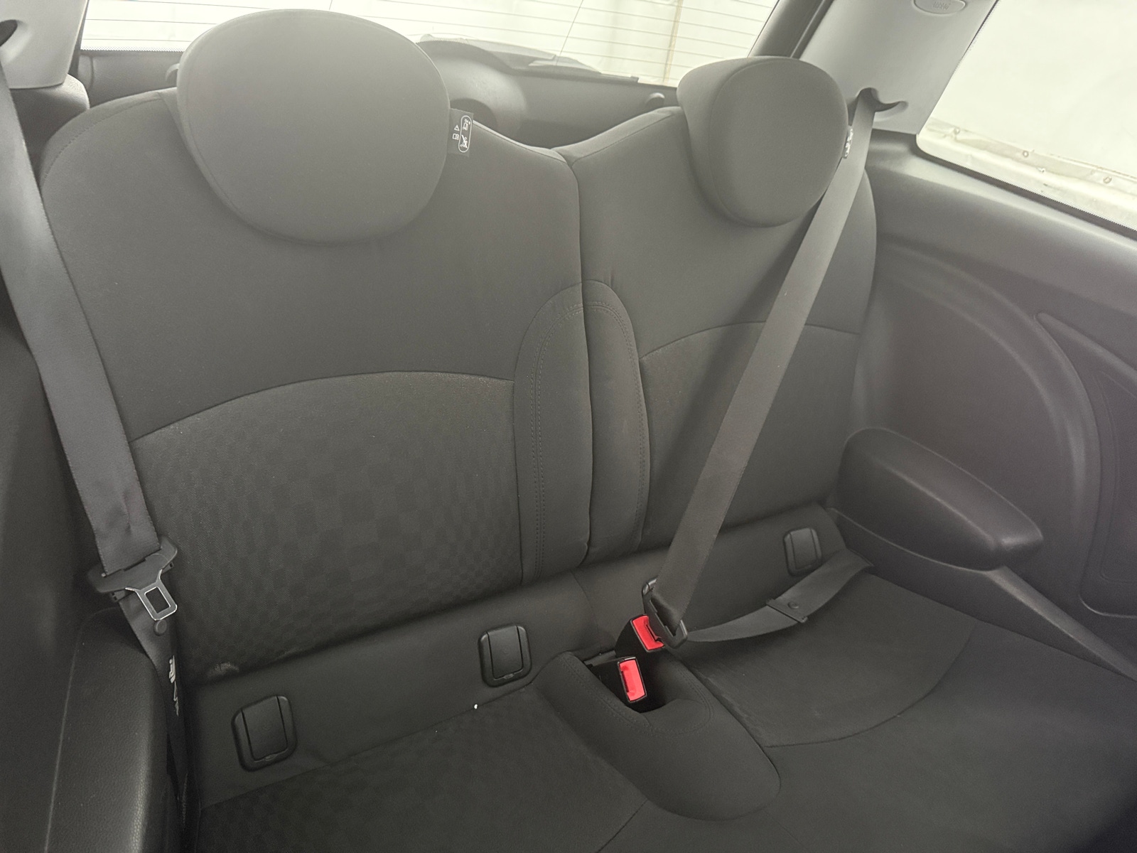 Thumbnail: 2009 MINI Cooper Hardtop - 5