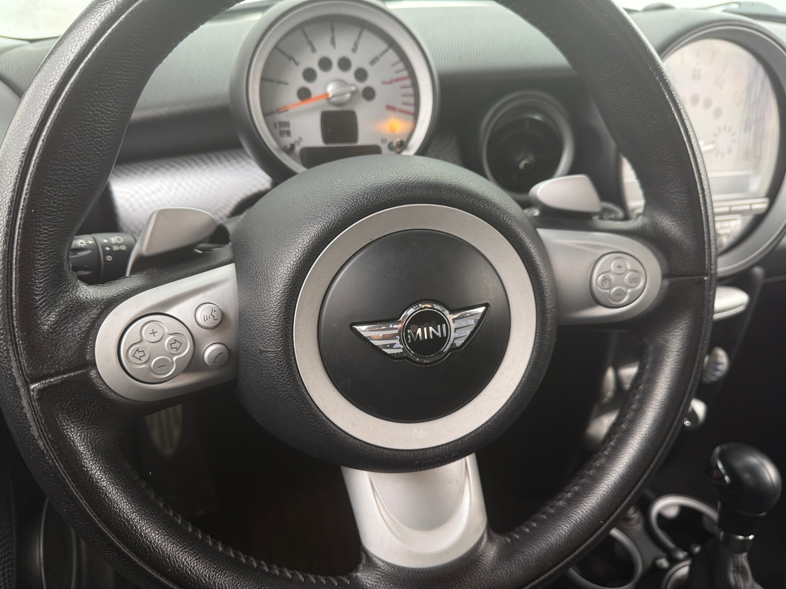 Thumbnail: 2009 MINI Cooper Hardtop - 4