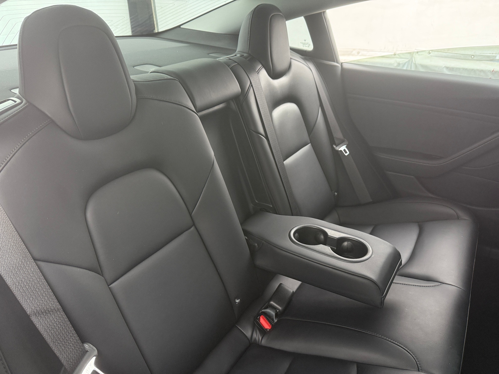 Thumbnail: 2018 Tesla Model 3 - 4