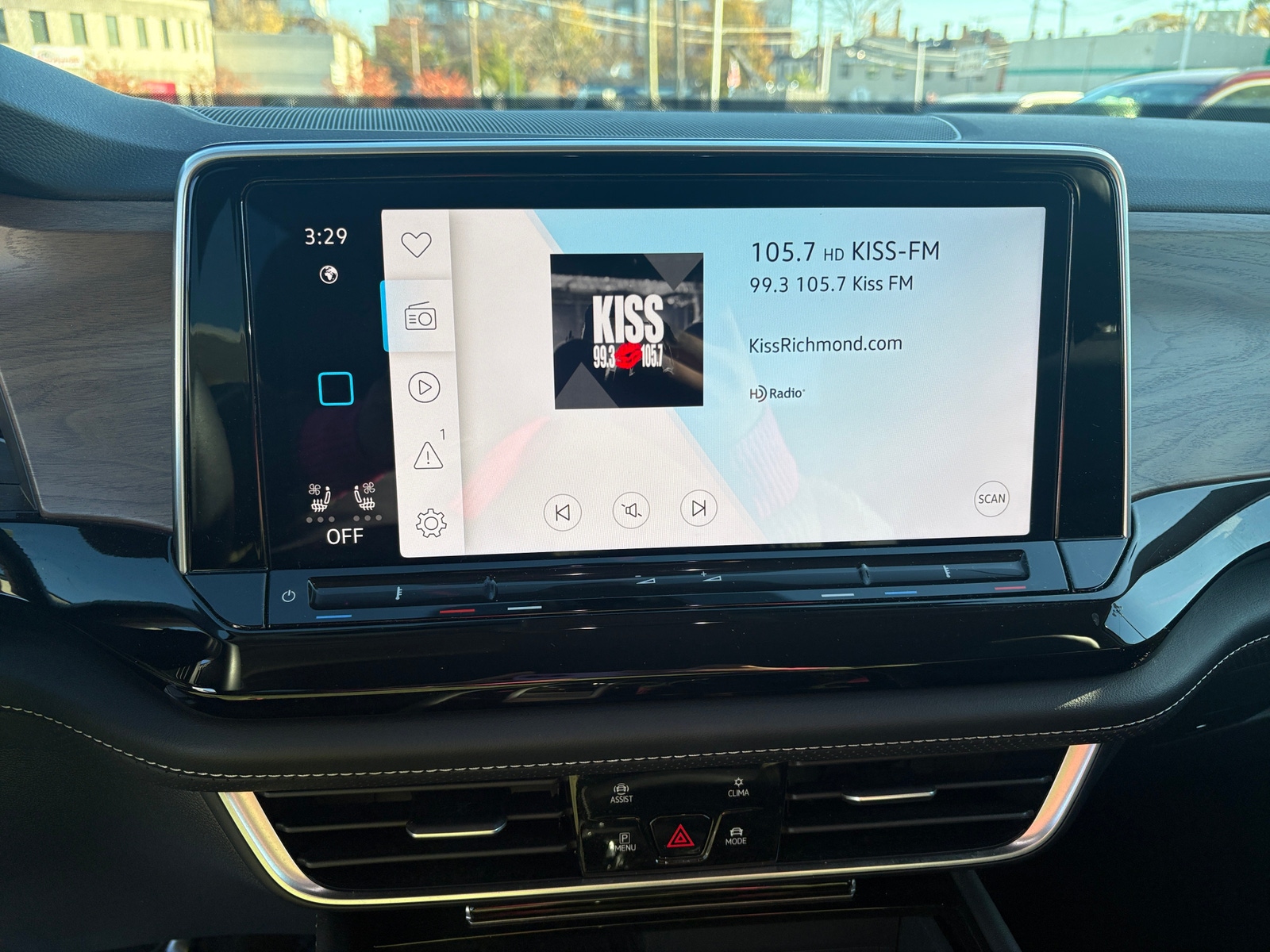 Thumbnail: 2025 Volkswagen Atlas - 4