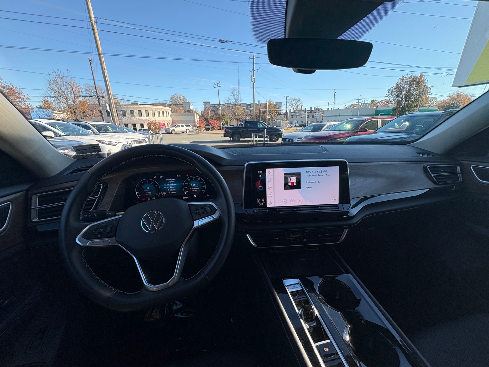 Thumbnail: 2025 Volkswagen Atlas - 3