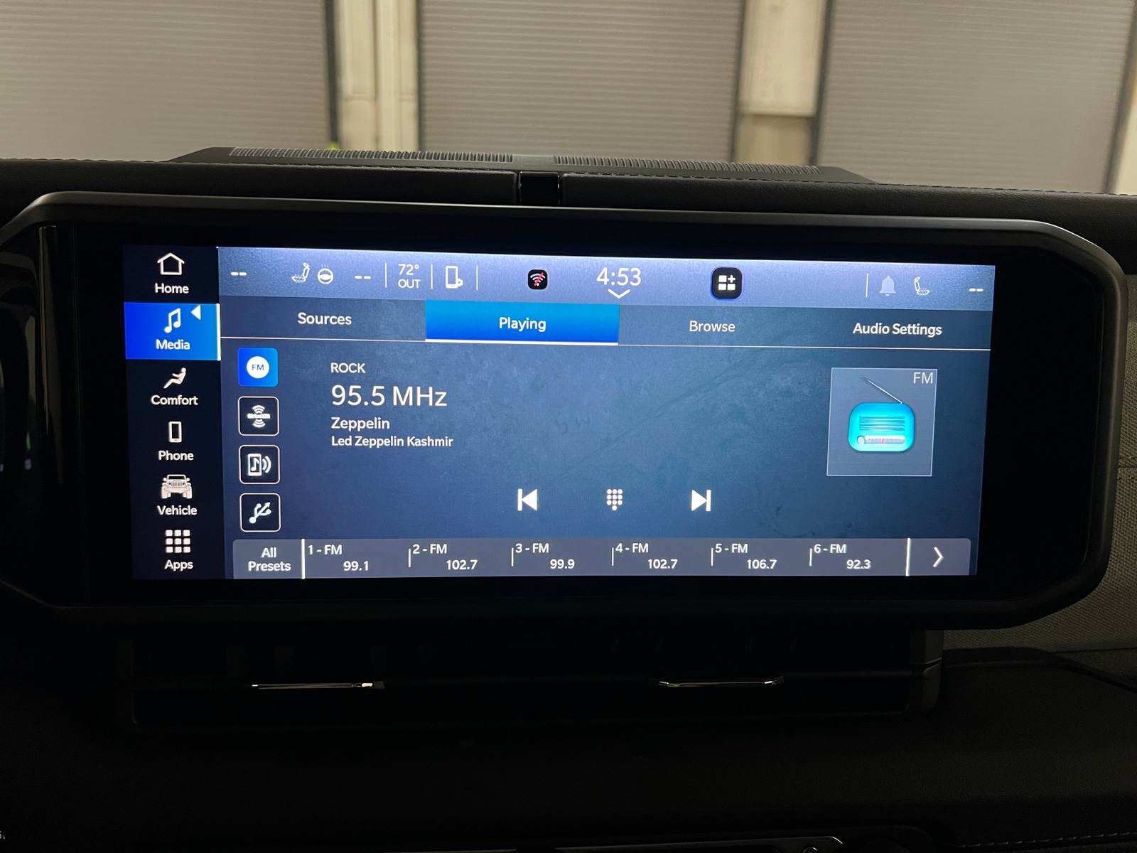 Thumbnail: 2024 Jeep Wrangler - 4