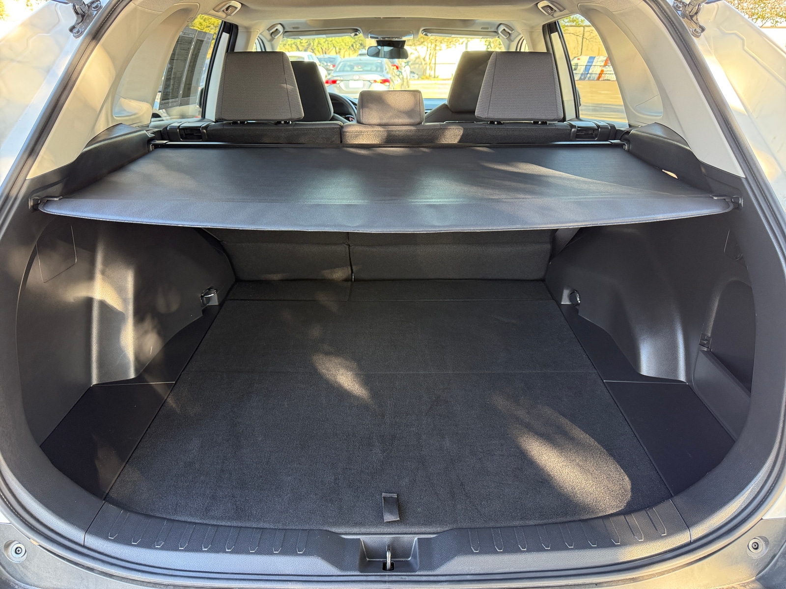 Thumbnail: 2025 Toyota RAV4 - 6