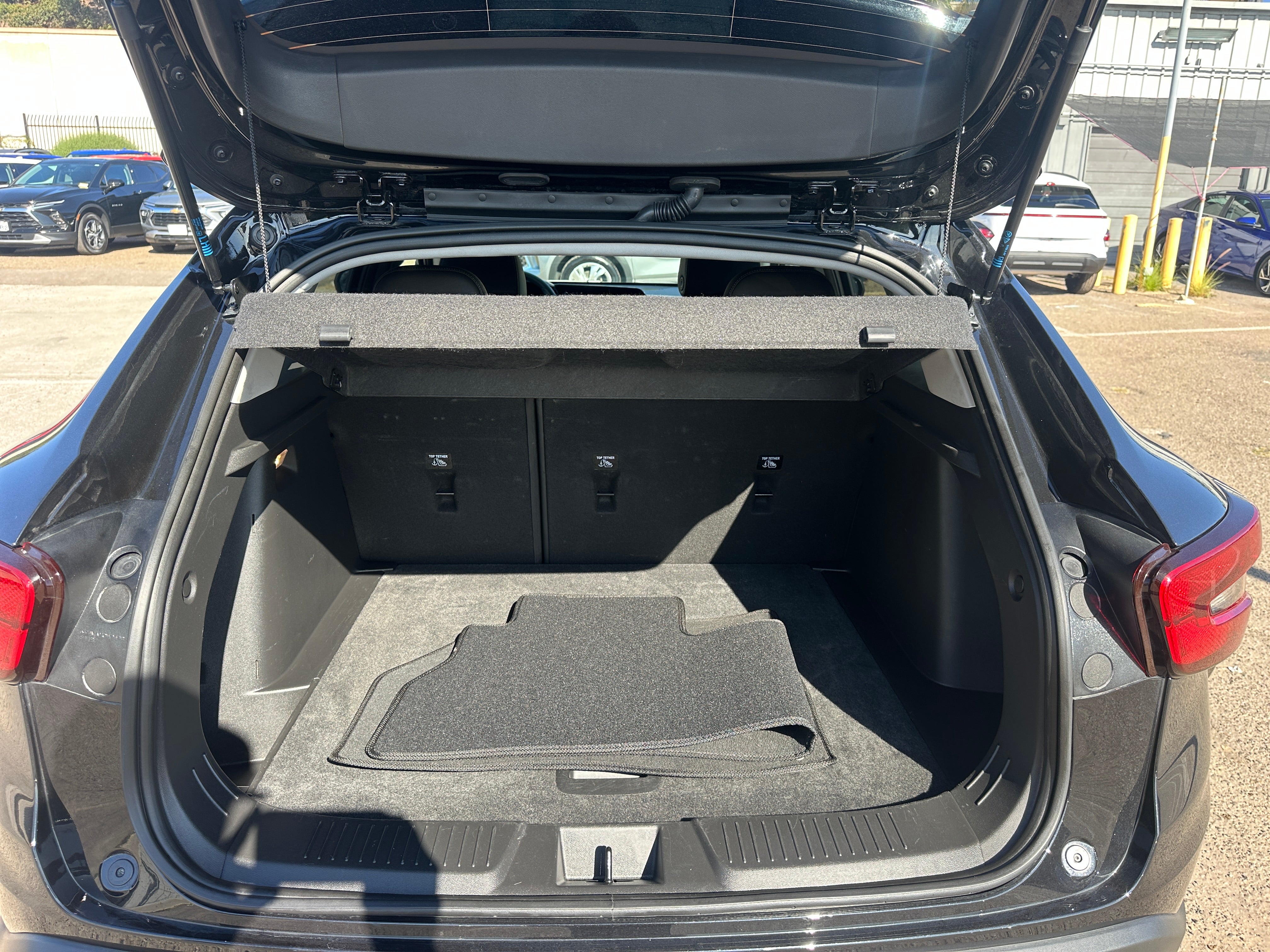 Thumbnail: 2025 Chevrolet Trax - 6