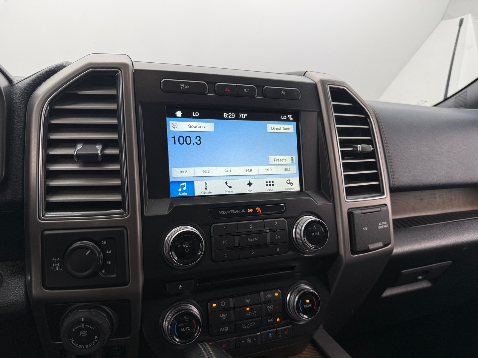 Thumbnail: 2018 Ford Econoline - 3