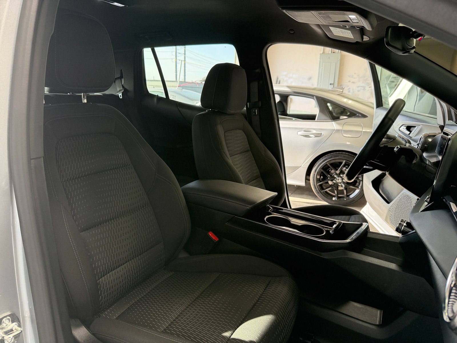 Thumbnail: 2025 Chevrolet Equinox - 2