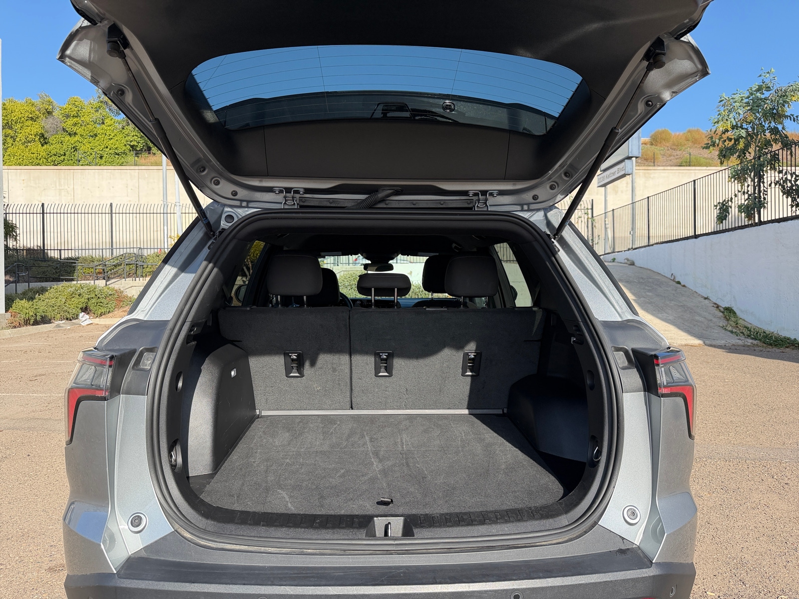 Thumbnail: 2025 Chevrolet Equinox - 6