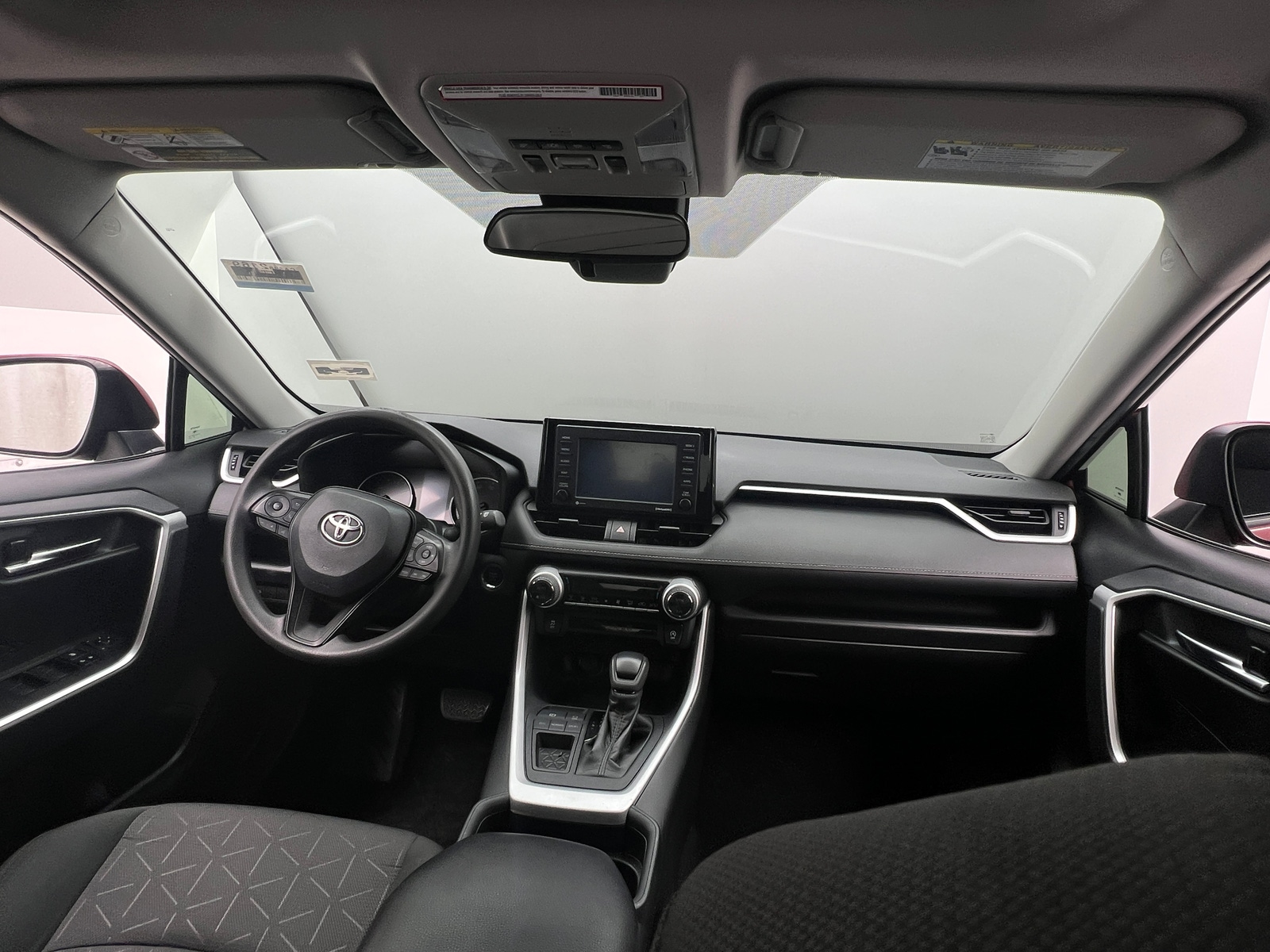 Thumbnail: 2020 Toyota RAV4 - 3