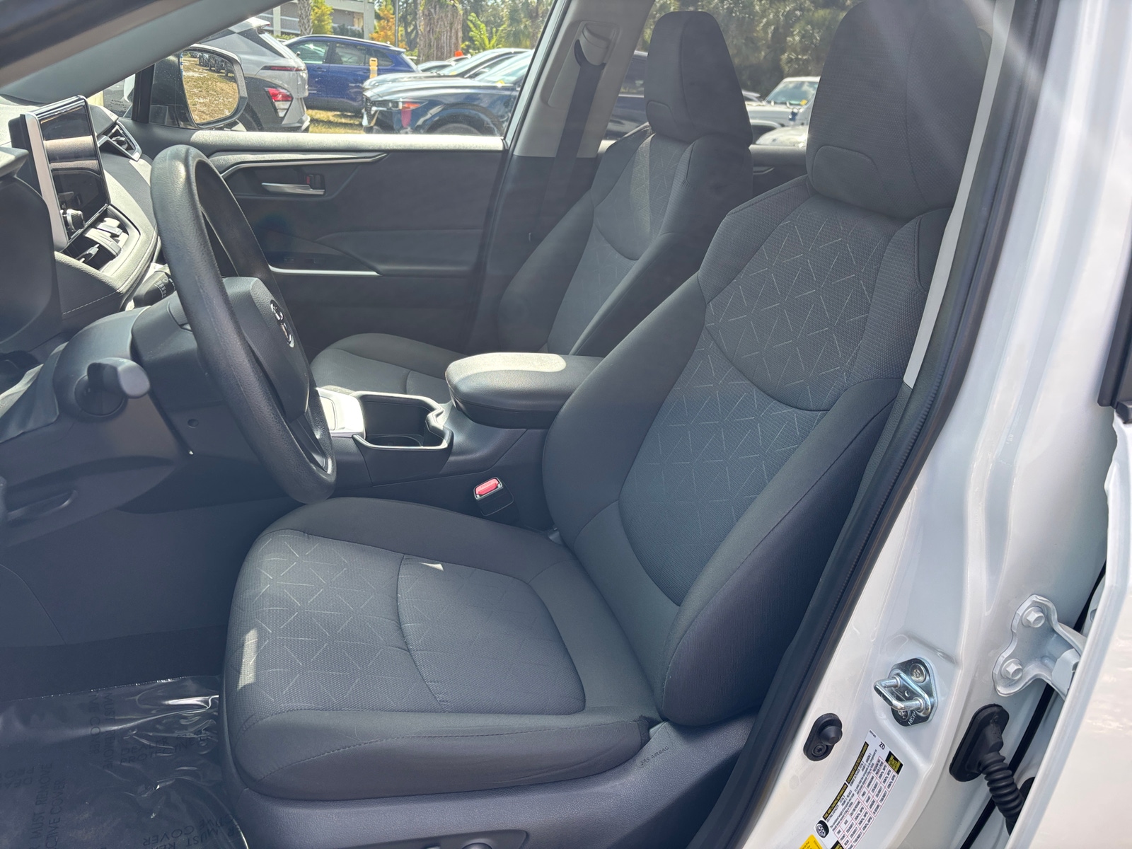 Thumbnail: 2025 Toyota RAV4 - 2