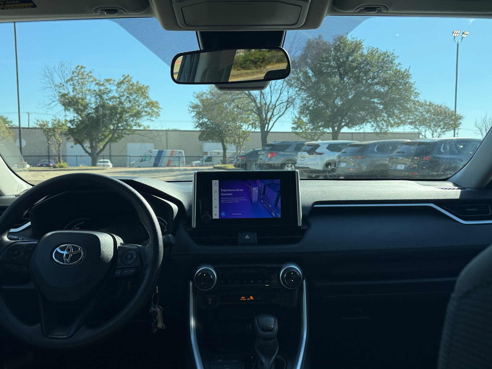 Thumbnail: 2025 Toyota RAV4 - 3