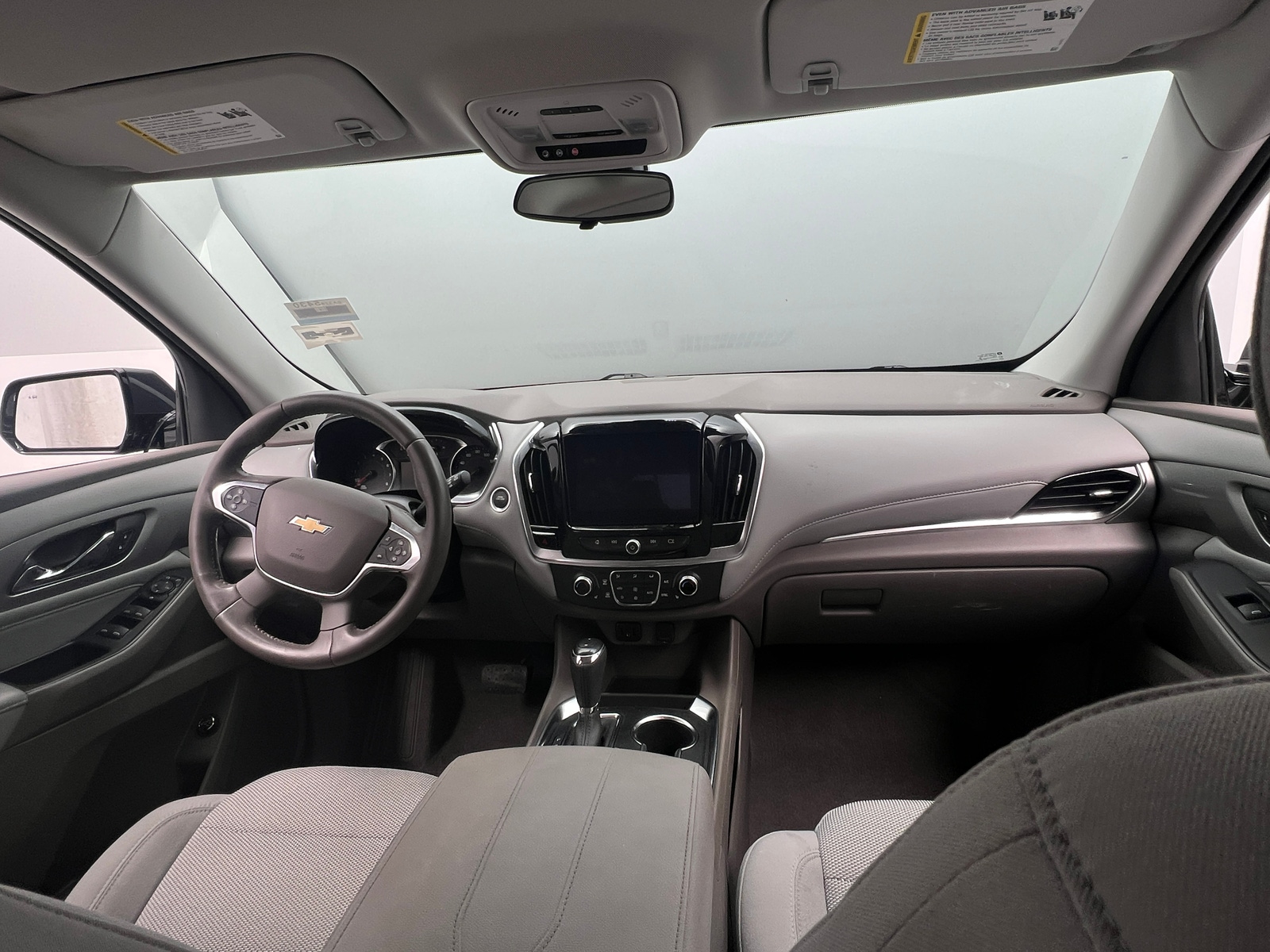 Thumbnail: 2018 Chevrolet Traverse - 3