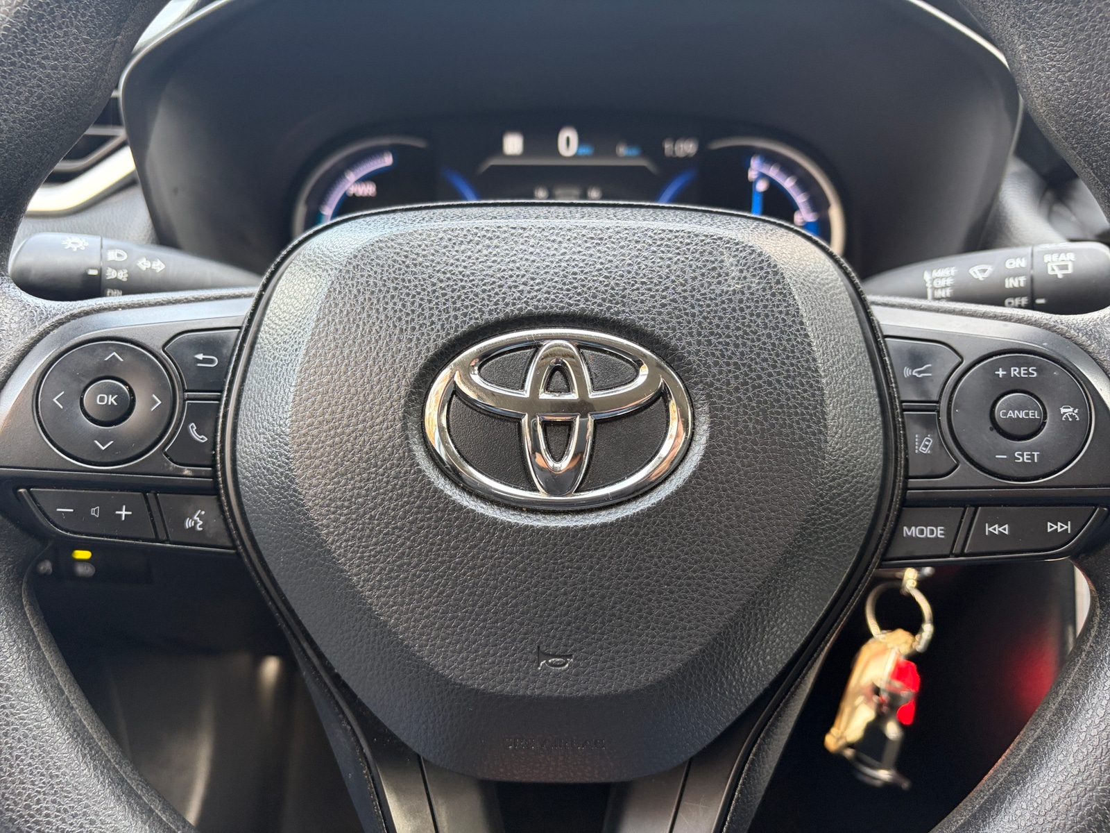 Thumbnail: 2025 Toyota RAV4 - 5