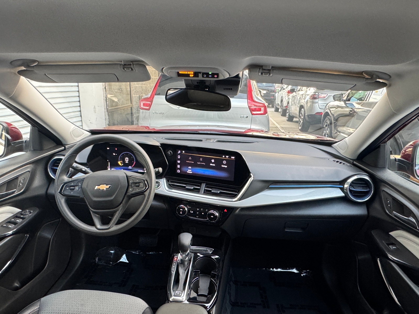 Thumbnail: 2025 Chevrolet Trax - 3