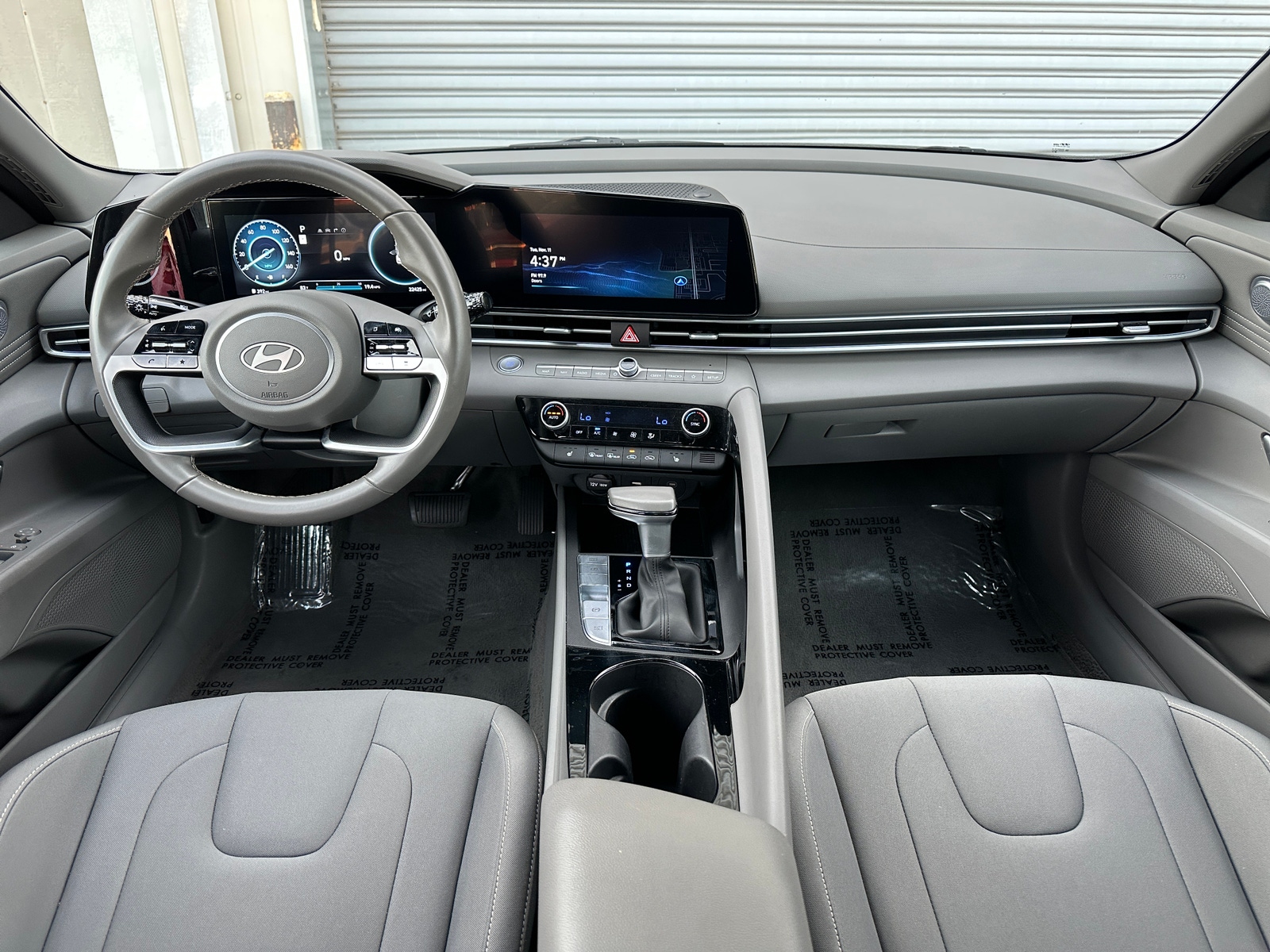 Thumbnail: 2025 Hyundai Elantra - 3