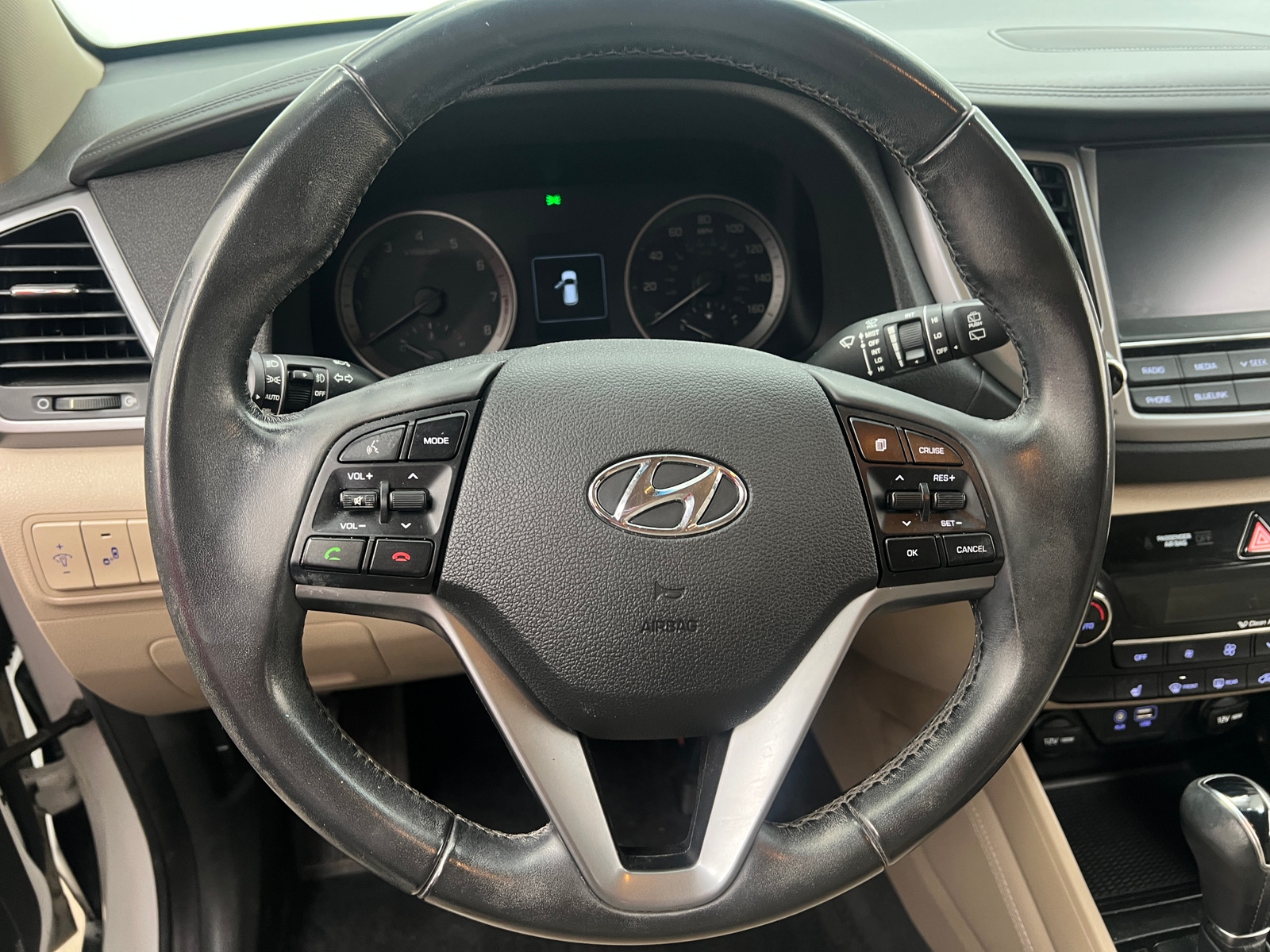 Thumbnail: 2016 Hyundai Tucson - 4