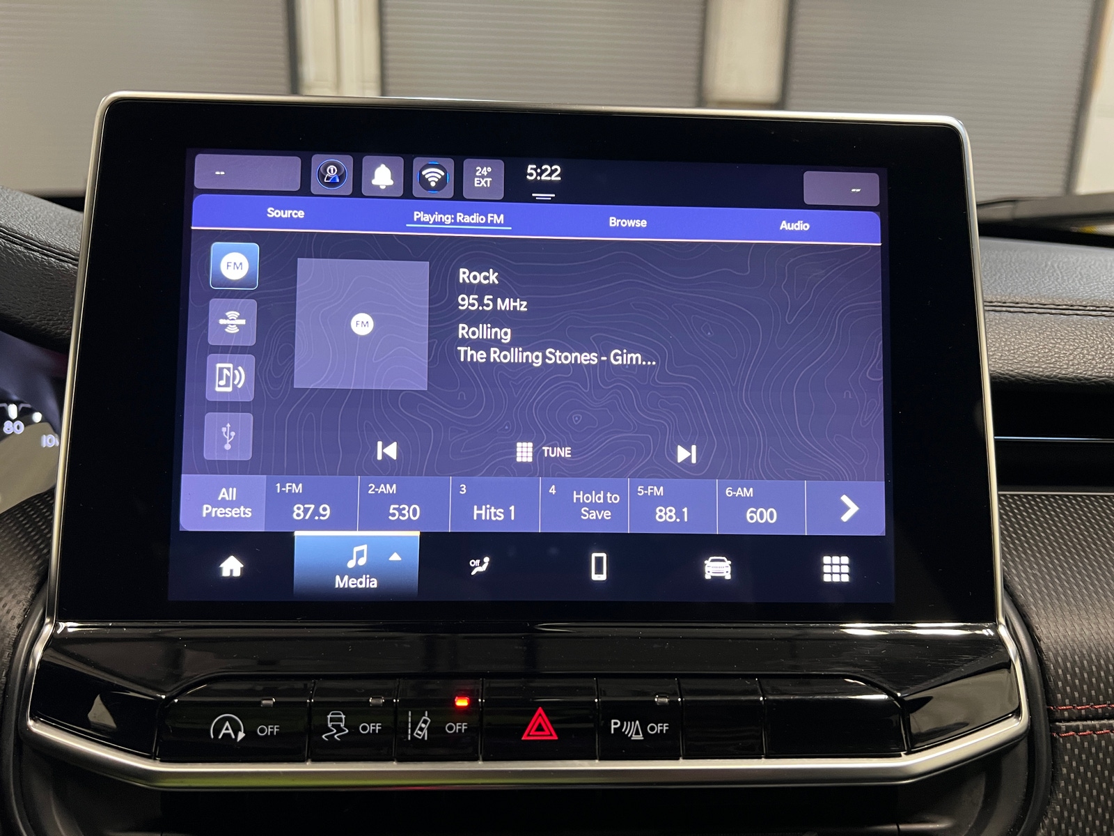 Thumbnail: 2024 Jeep Compass - 3