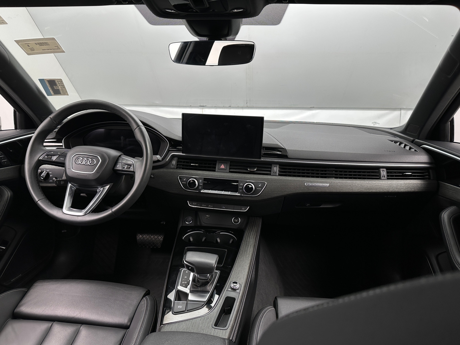 Thumbnail: 2023 Audi A4 - 2