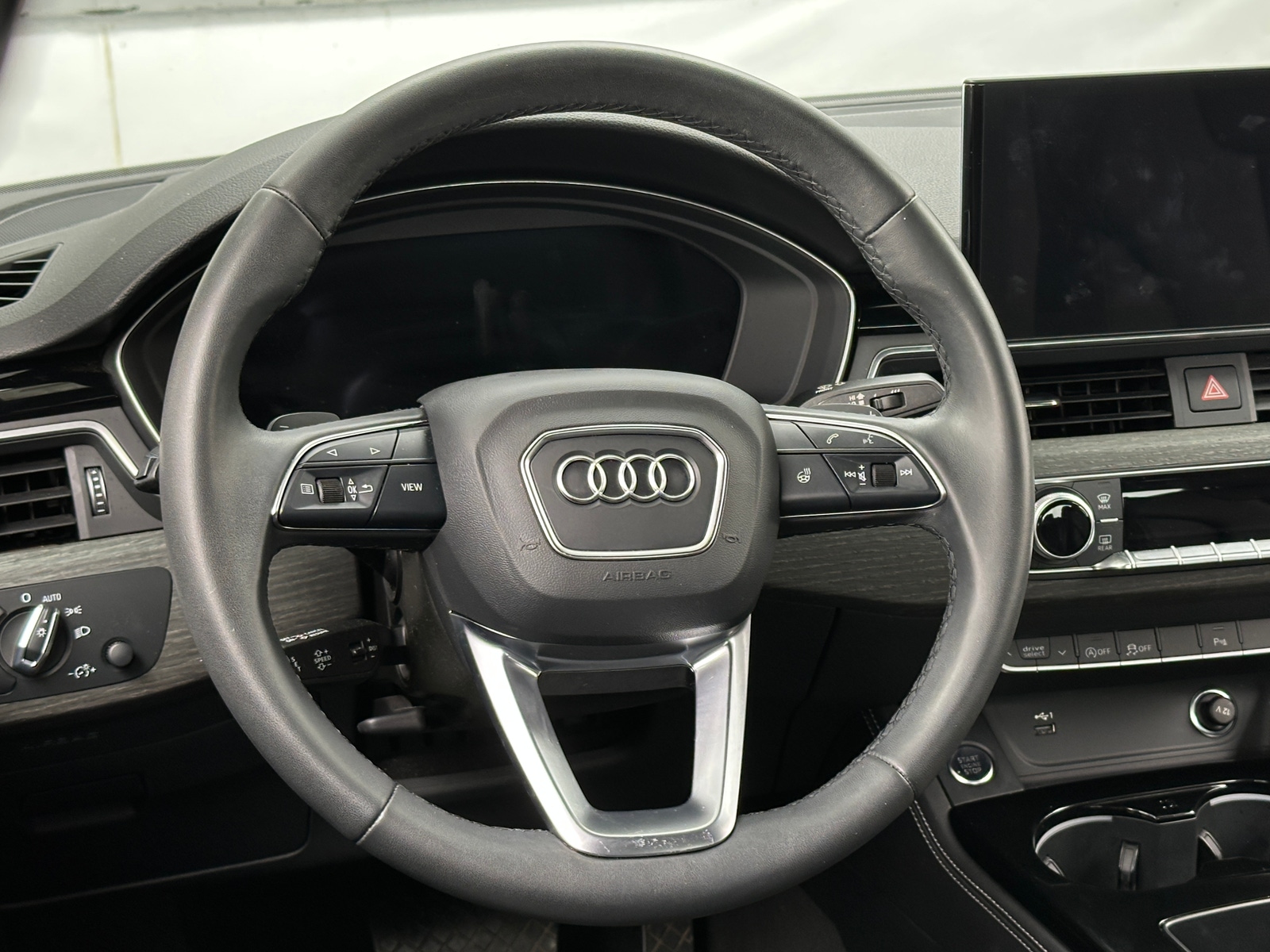 Thumbnail: 2023 Audi A4 - 4