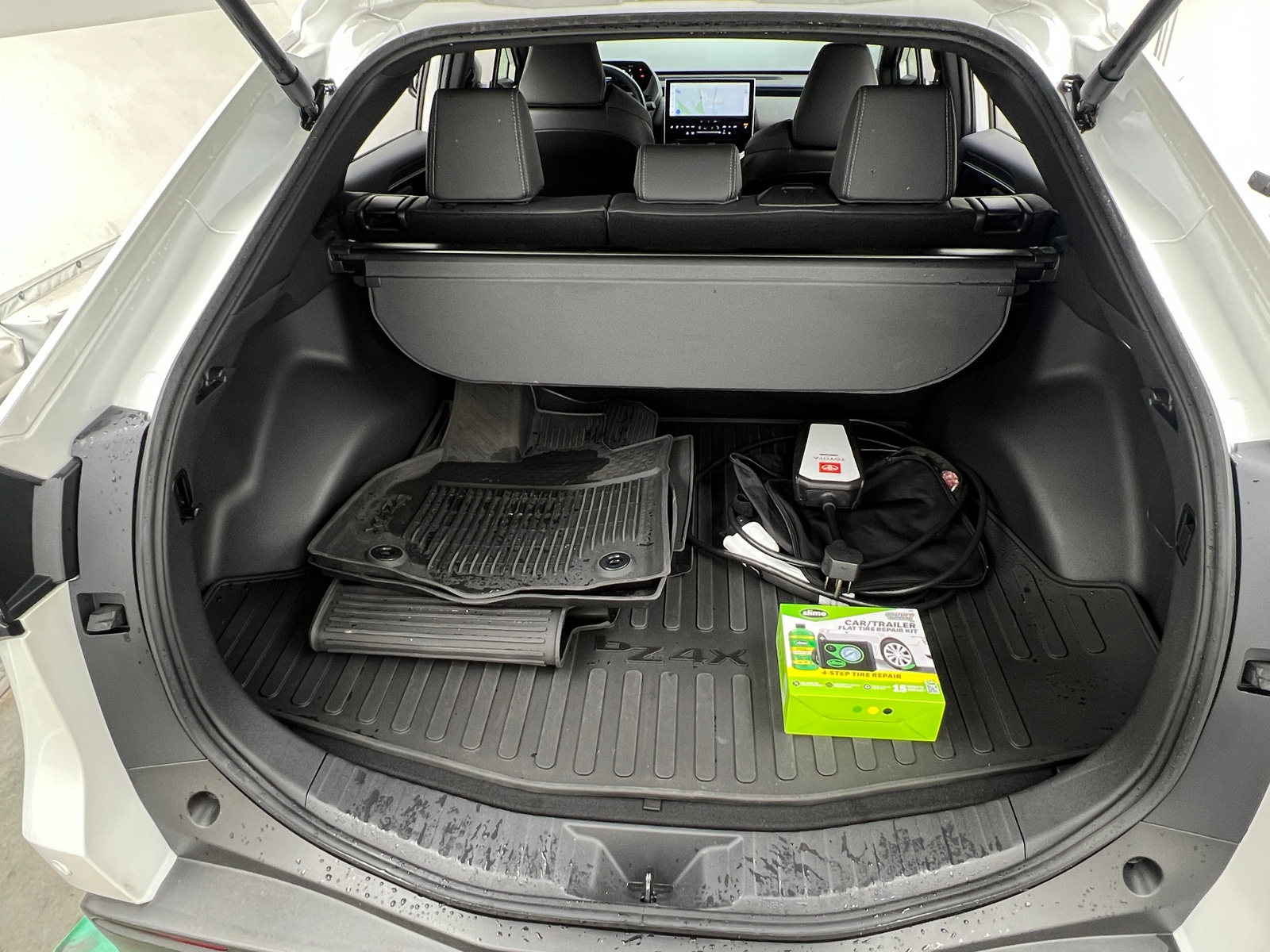 Thumbnail: 2024 Toyota bZ4X - 7