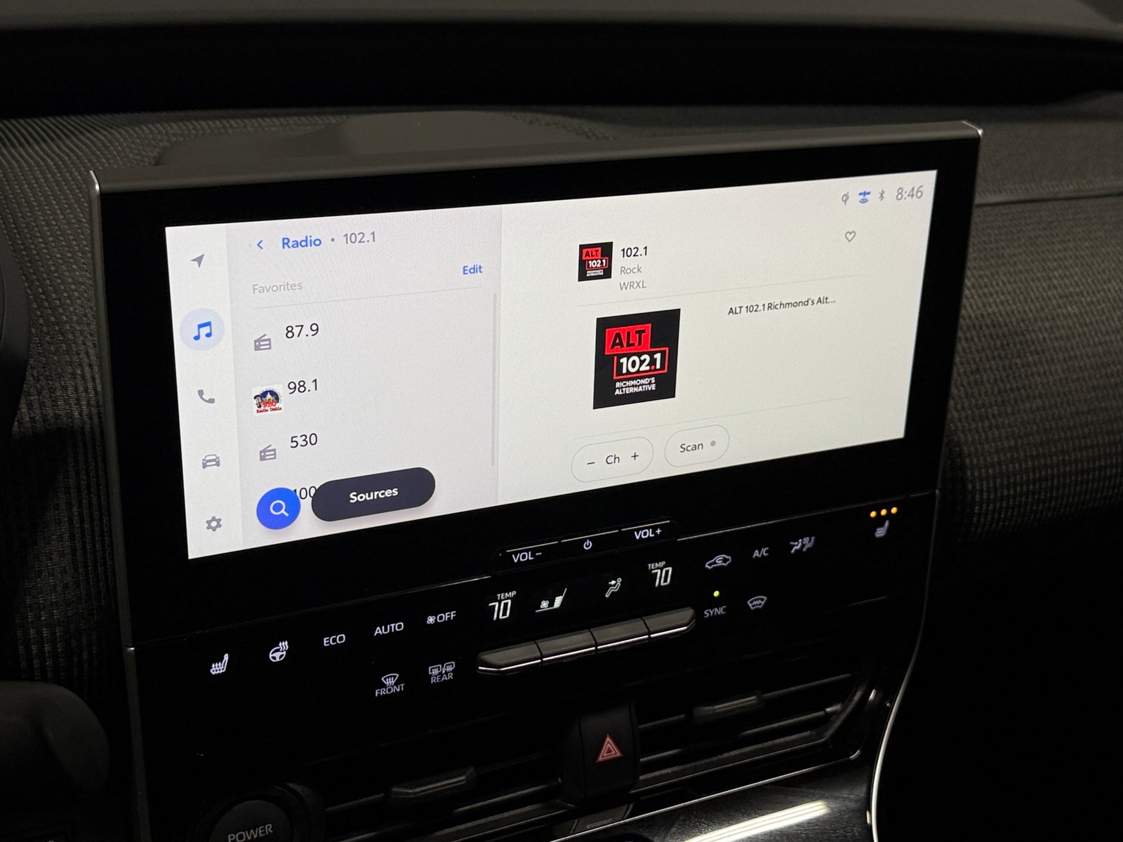 Thumbnail: 2024 Toyota bZ4X - 4