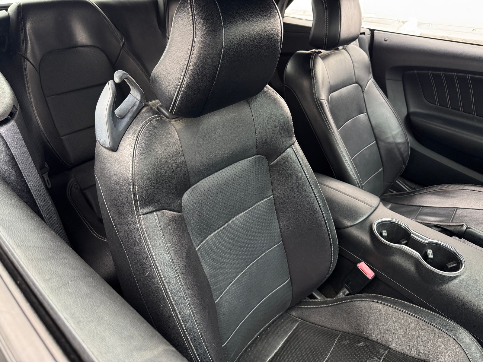 Thumbnail: 2017 Ford Mustang - 2