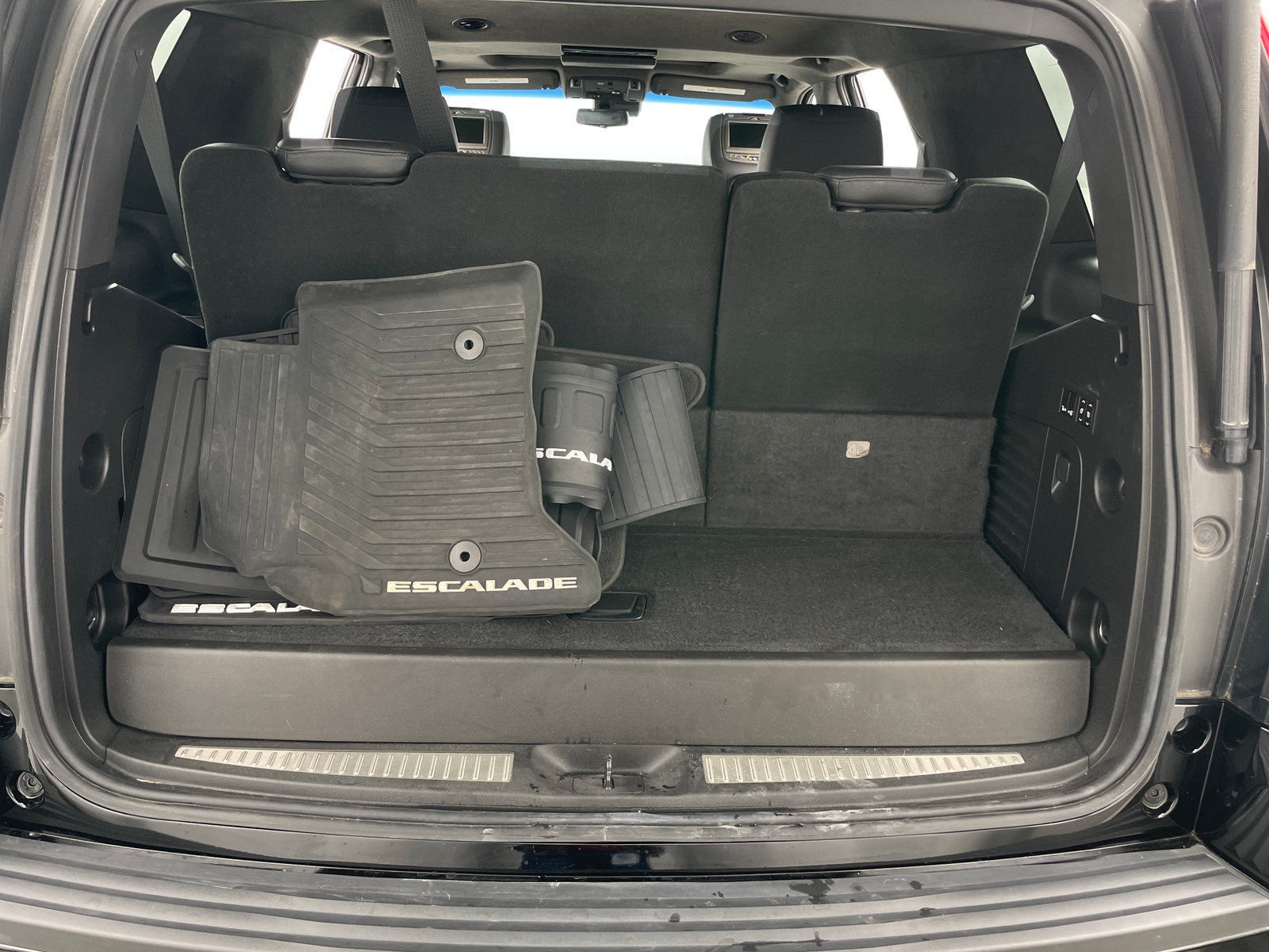 Thumbnail: 2019 Cadillac Escalade - 6