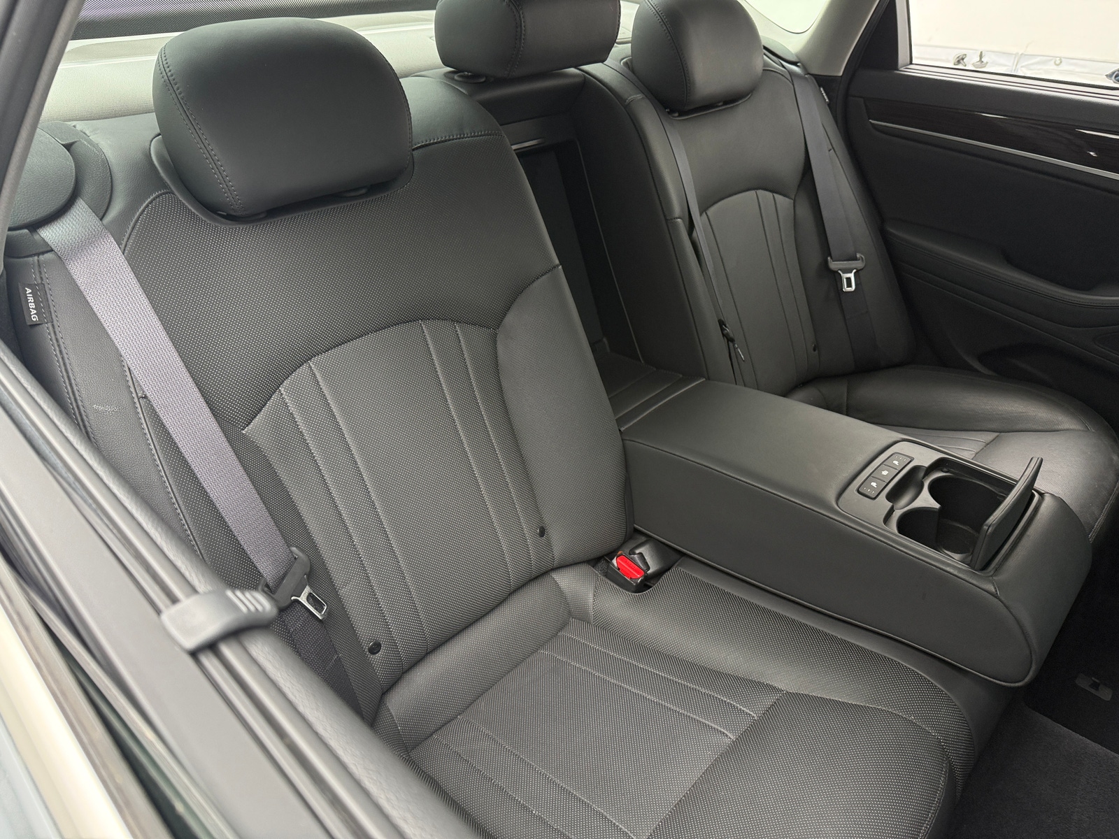 Thumbnail: 2015 Hyundai Genesis - 5