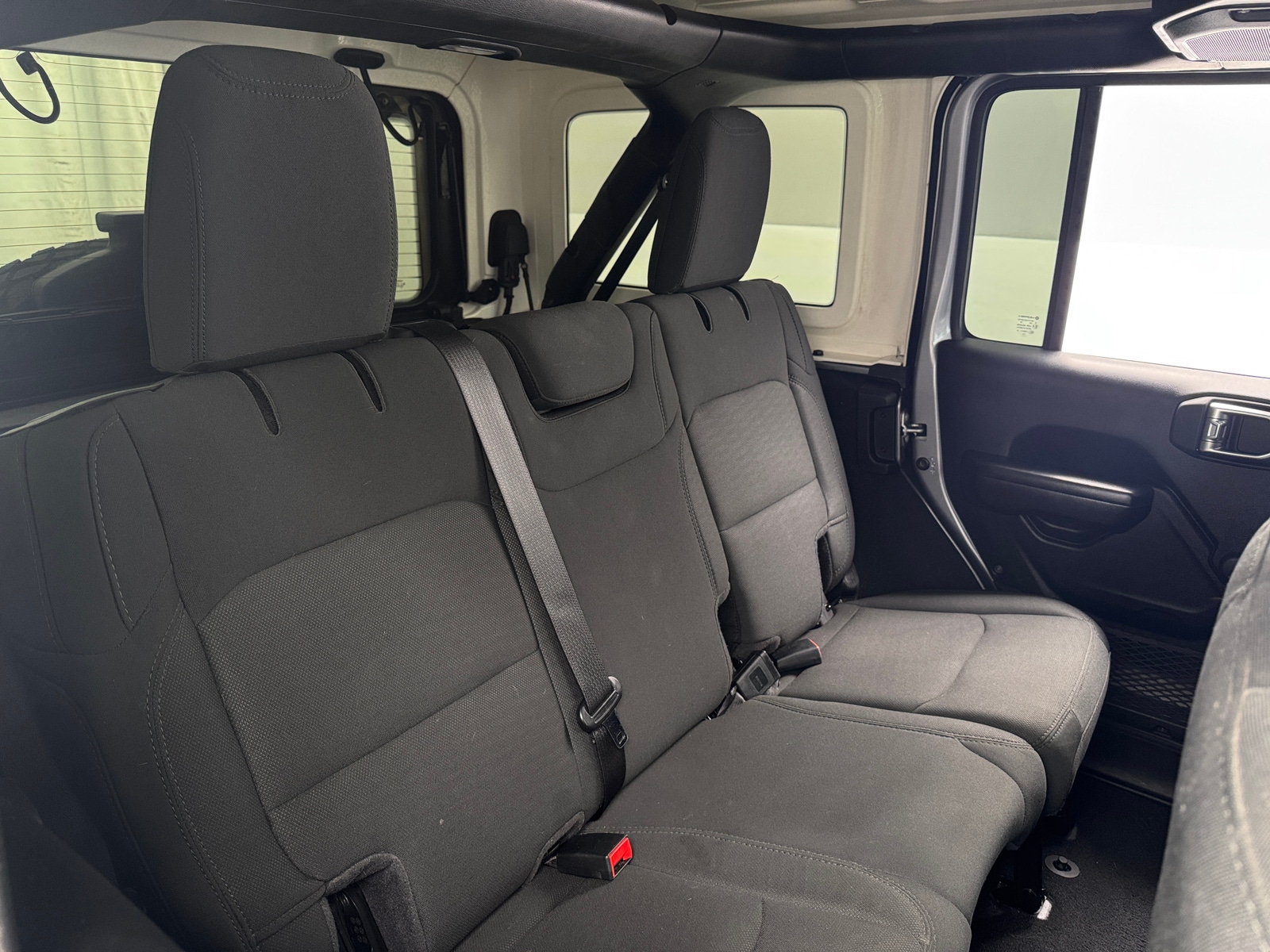 Thumbnail: 2020 Jeep Wrangler - 6