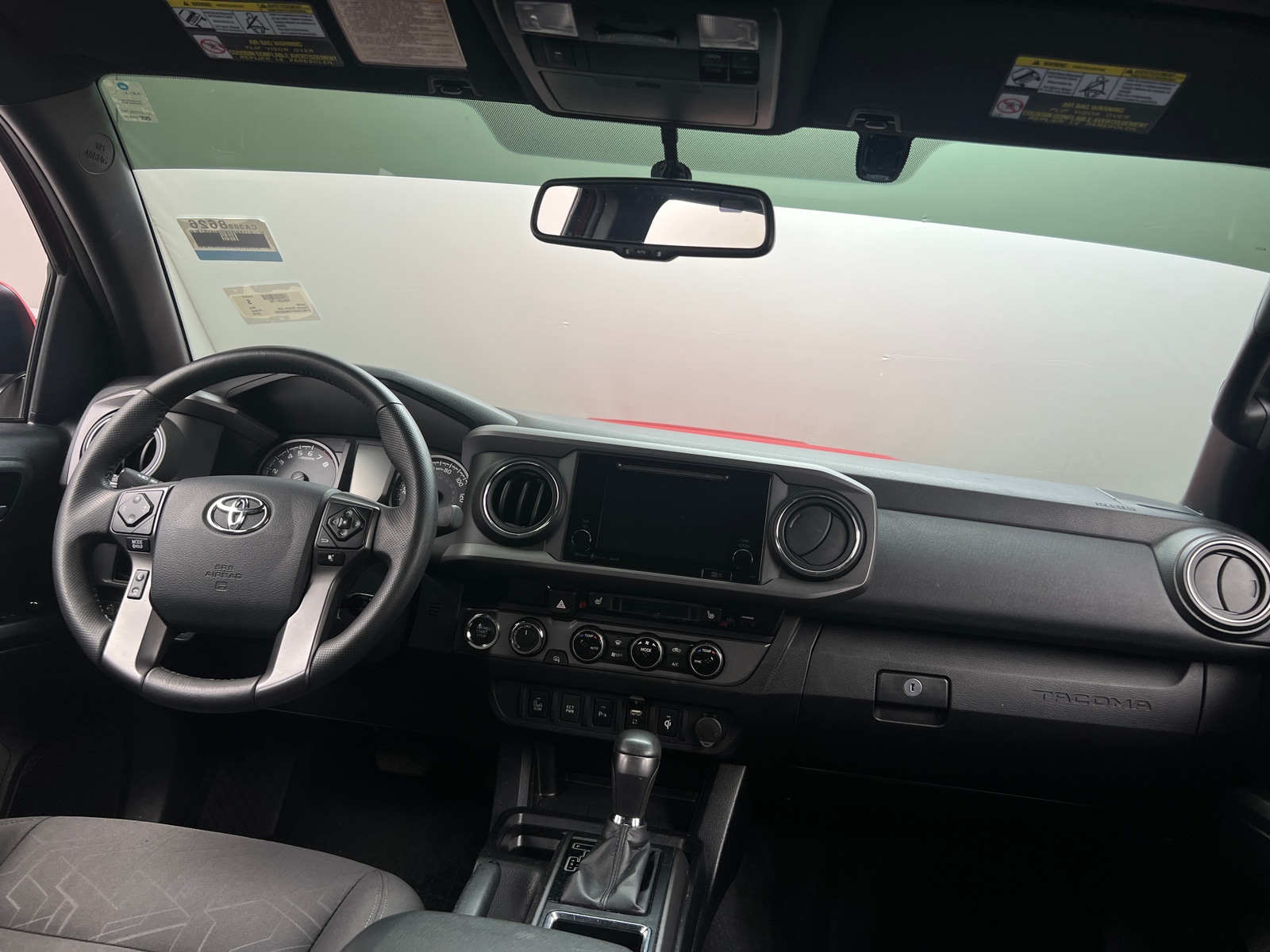 Thumbnail: 2016 Toyota Tacoma - 3