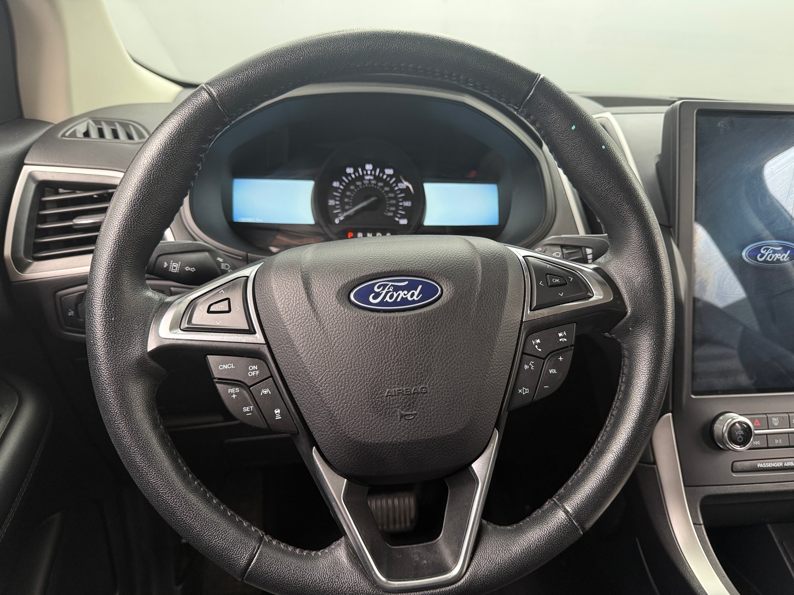 Thumbnail: 2024 Ford Edge - 4