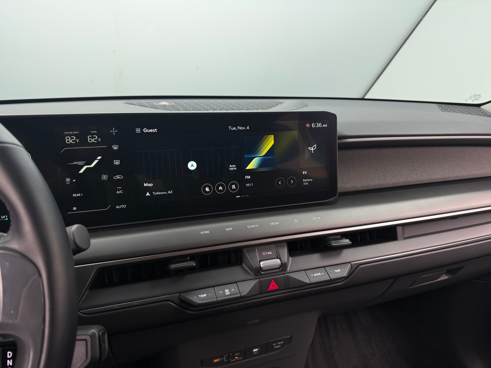 Thumbnail: 2024 Kia EV9 - 3