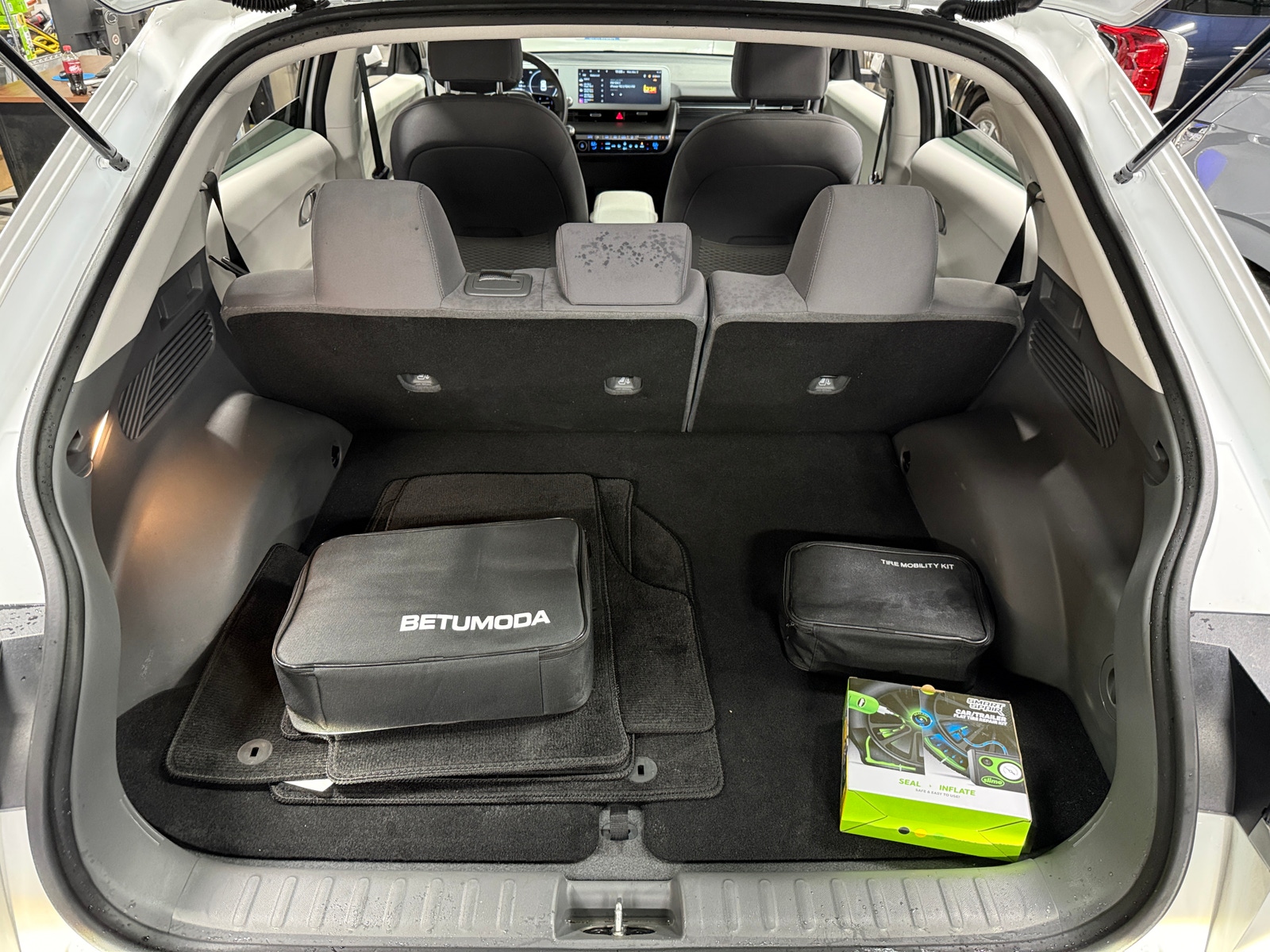 Thumbnail: 2023 Hyundai Ioniq 5 - 7