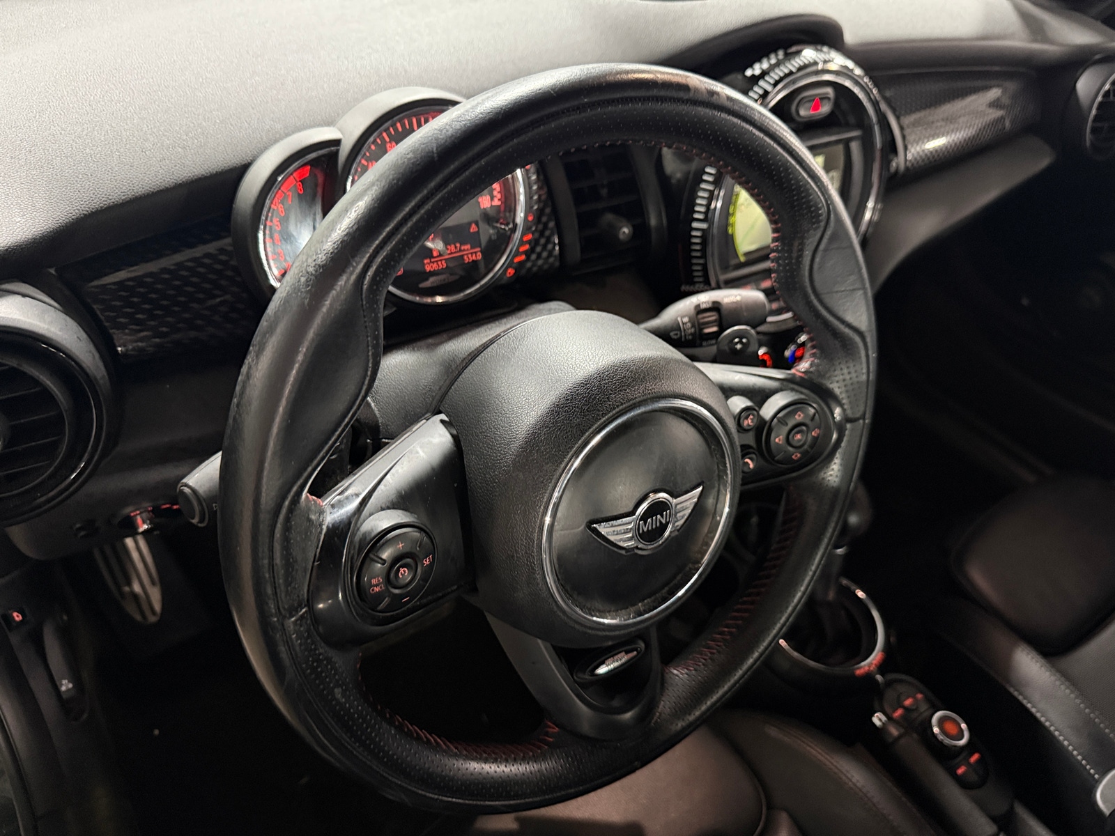 Thumbnail: 2017 MINI Cooper Convertible - 5